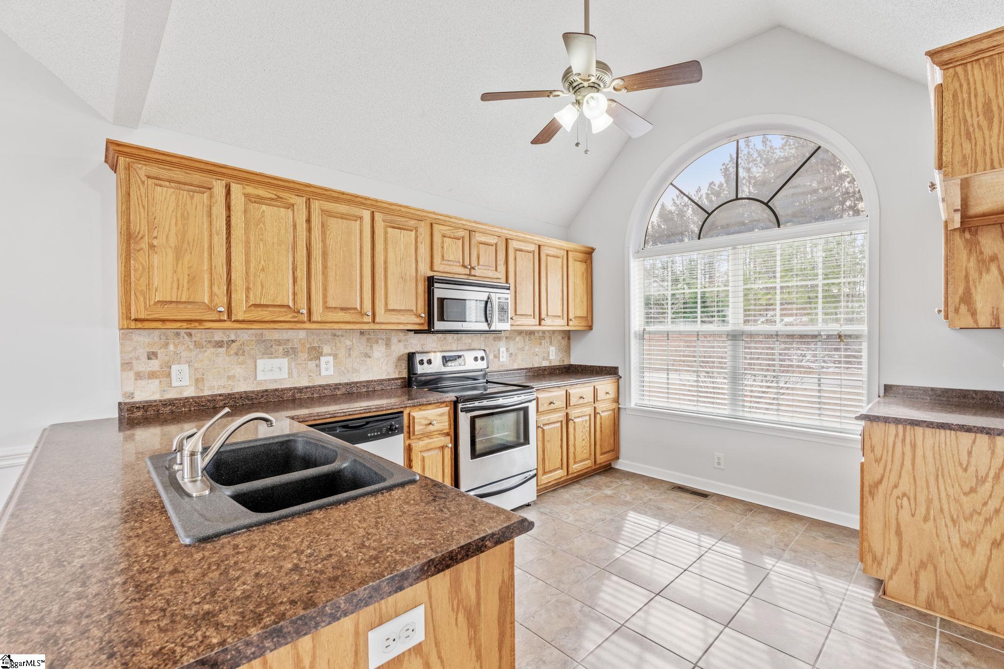 101 Oak Leaf Court