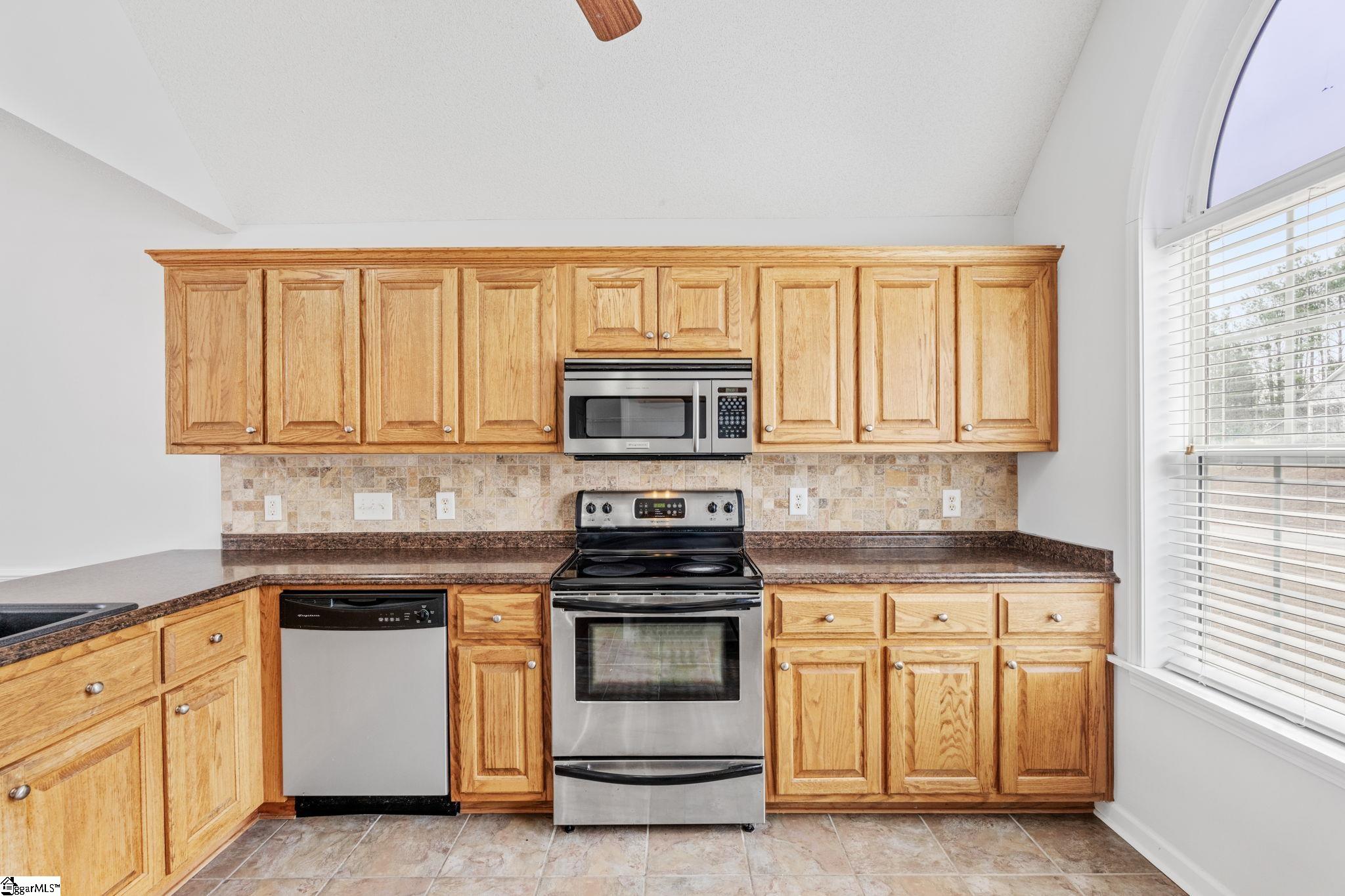 101 Oak Leaf Court