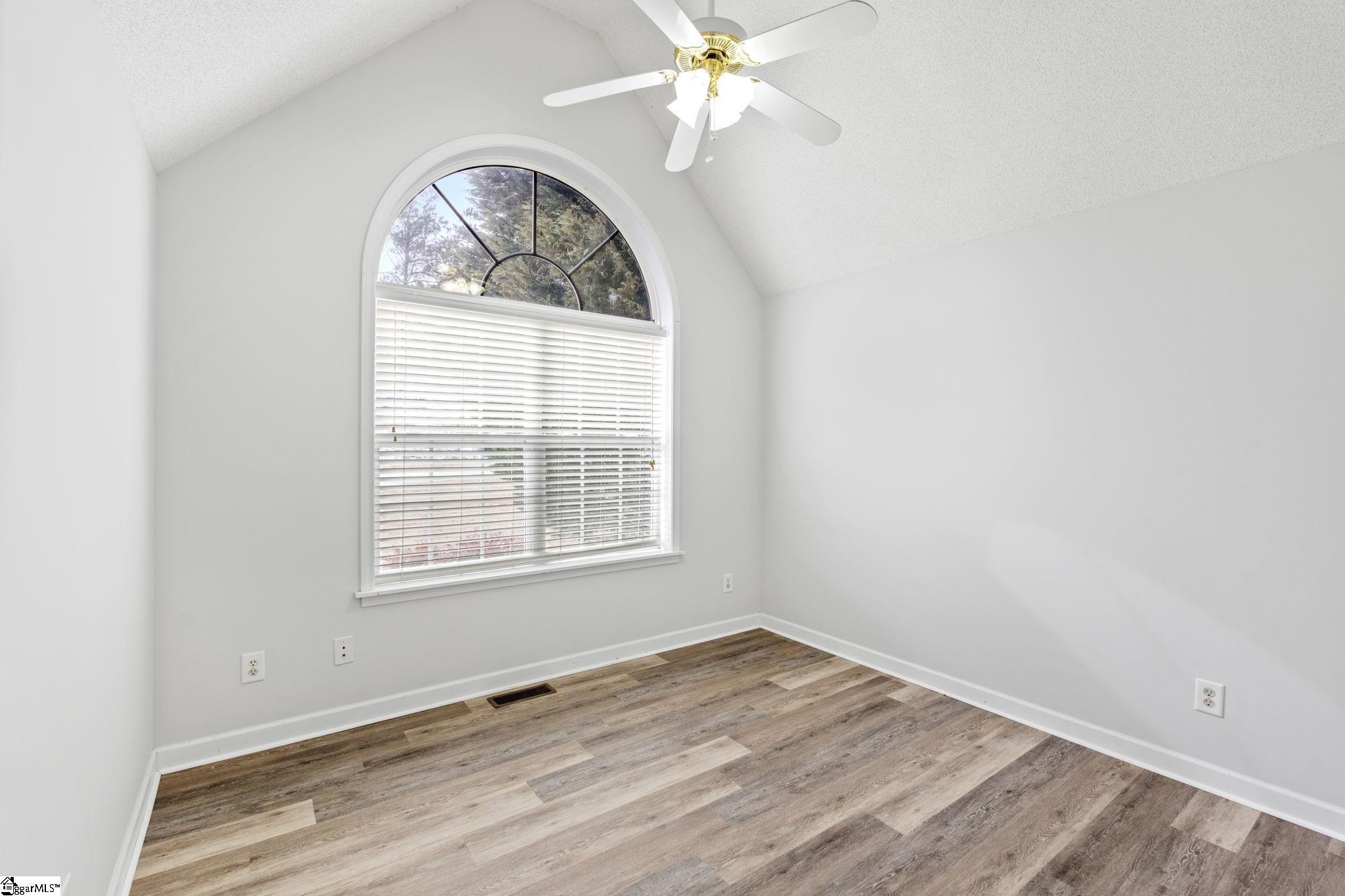 101 Oak Leaf Court