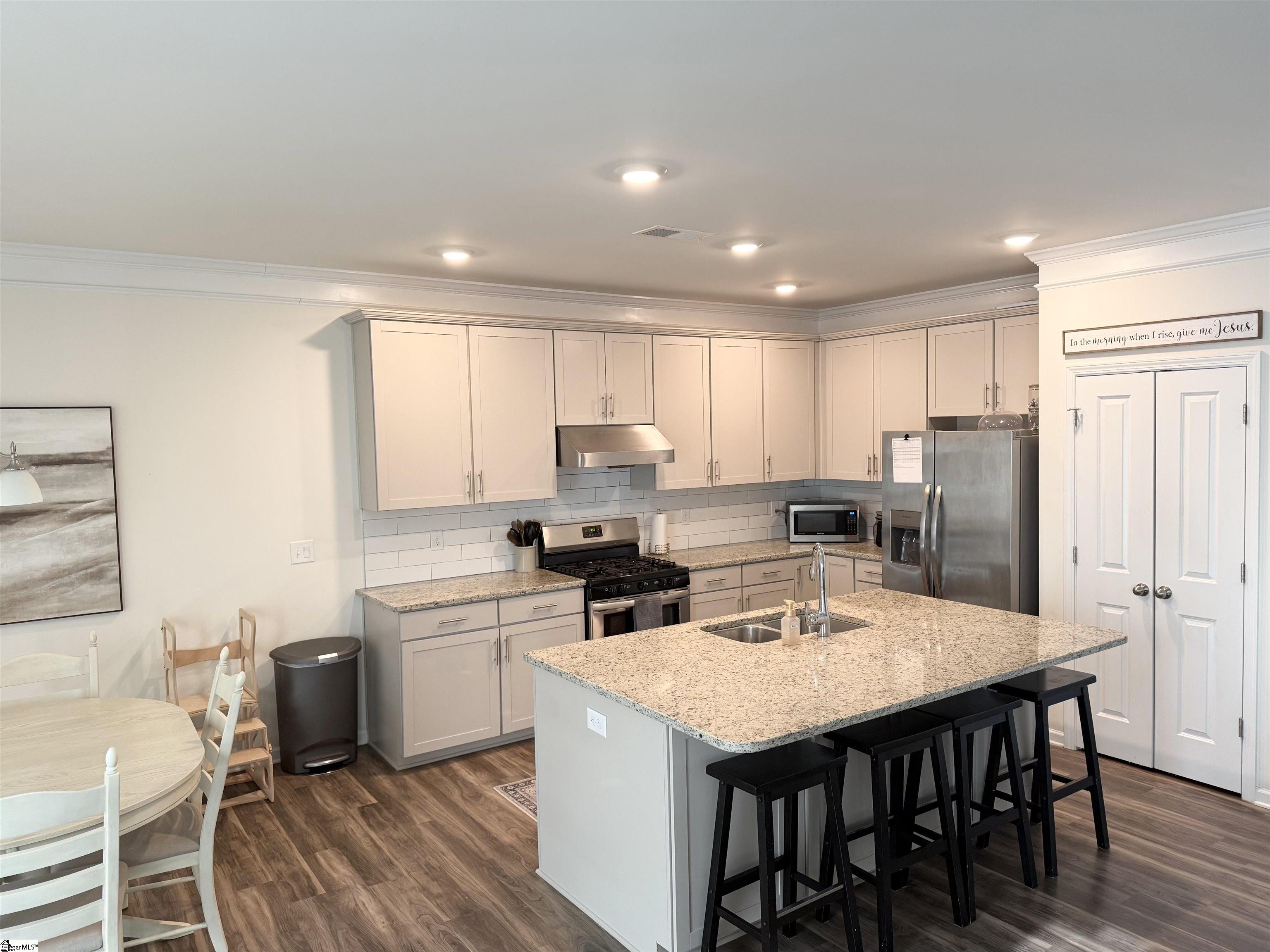 504 Slate Court