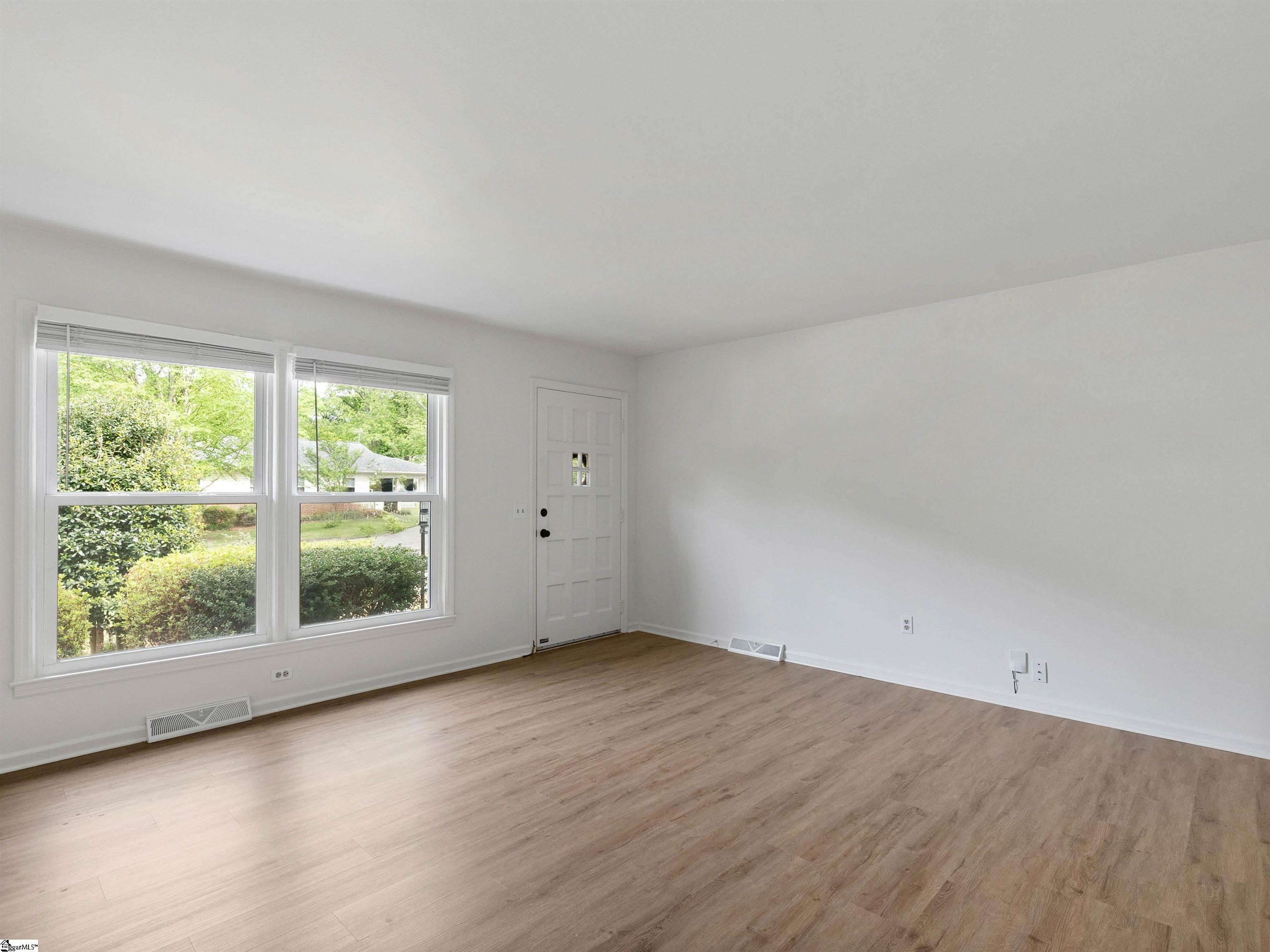 18 Twelve Oaks Terrace
