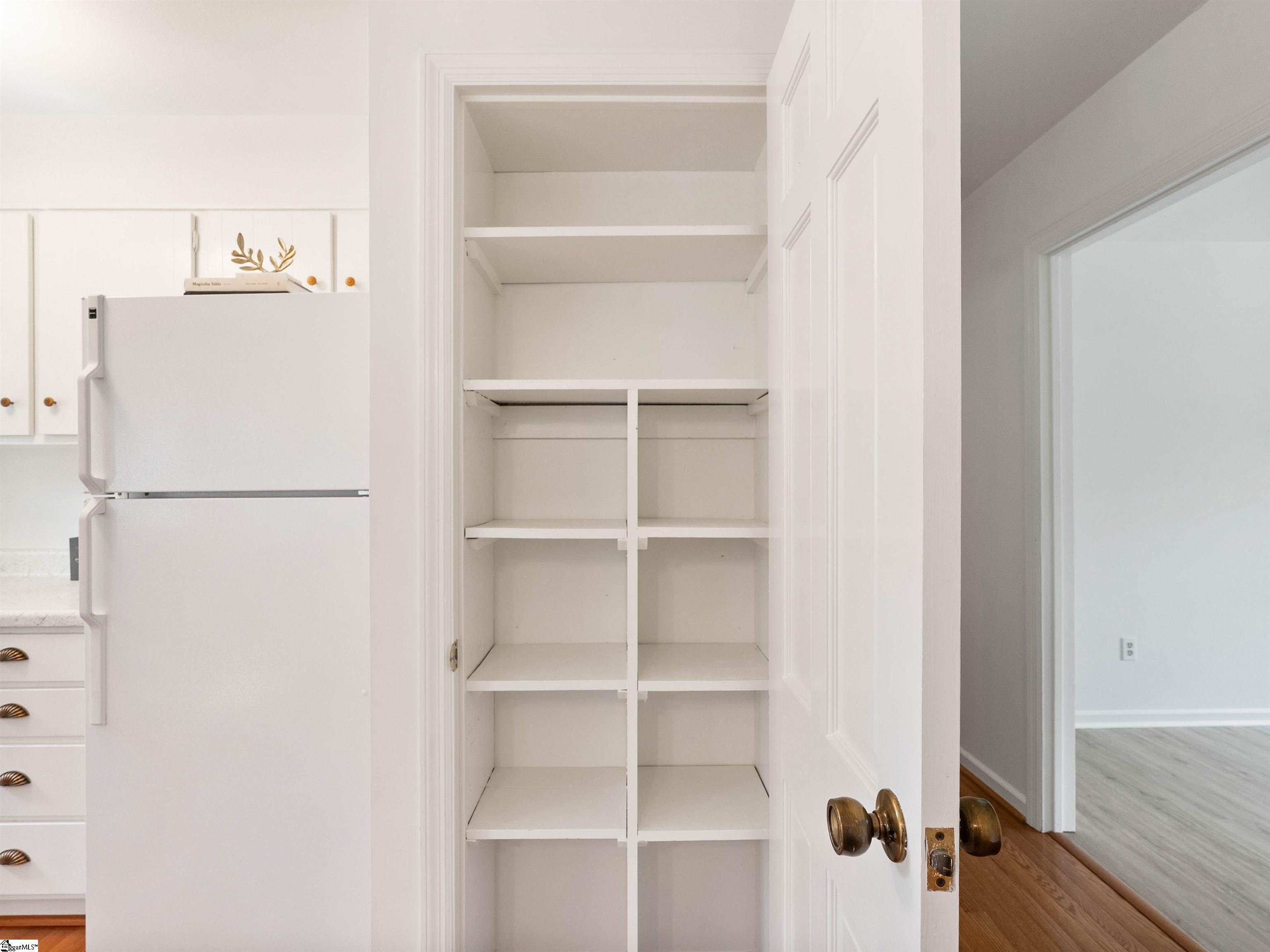 18 Twelve Oaks Terrace