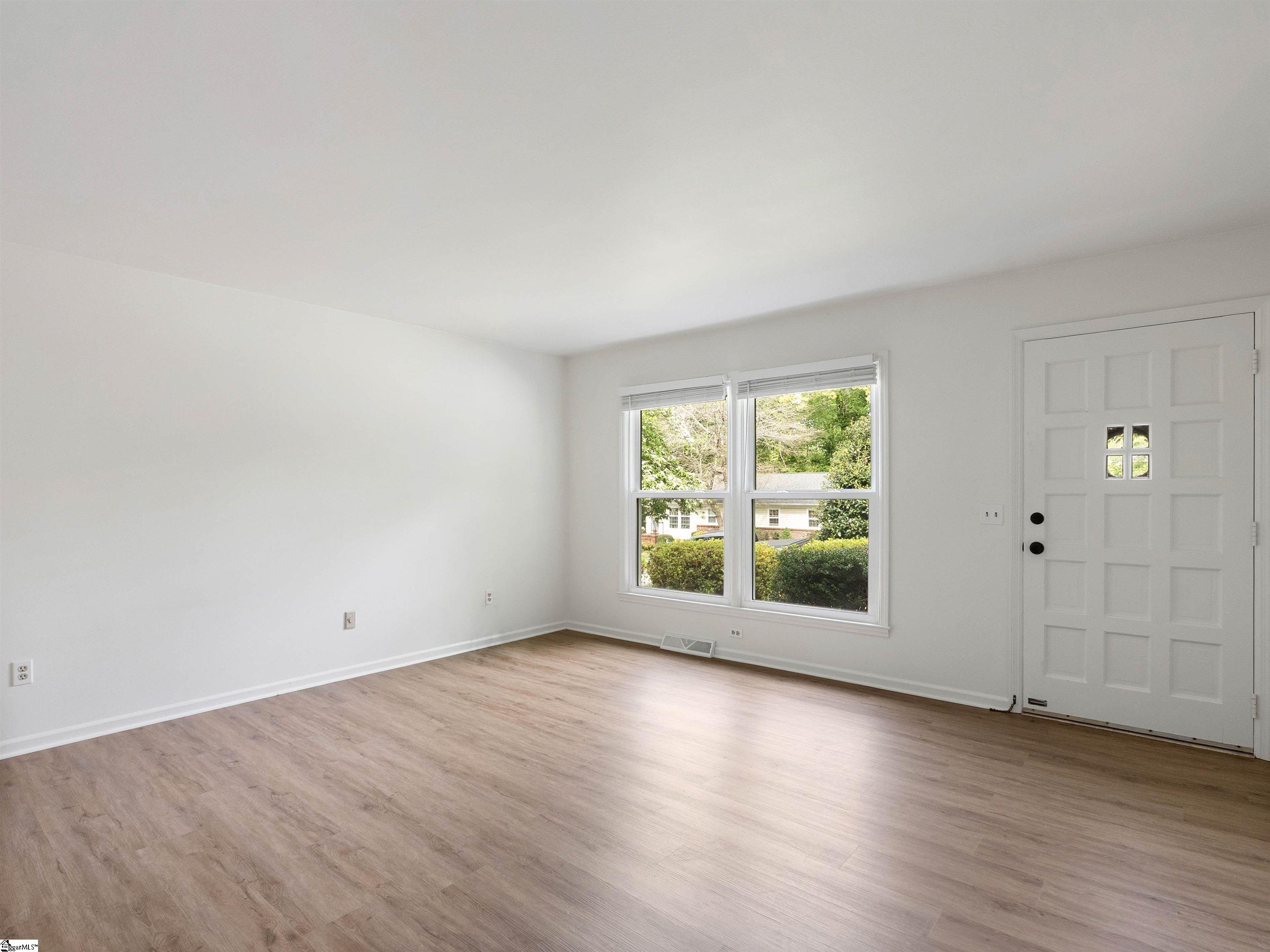 18 Twelve Oaks Terrace