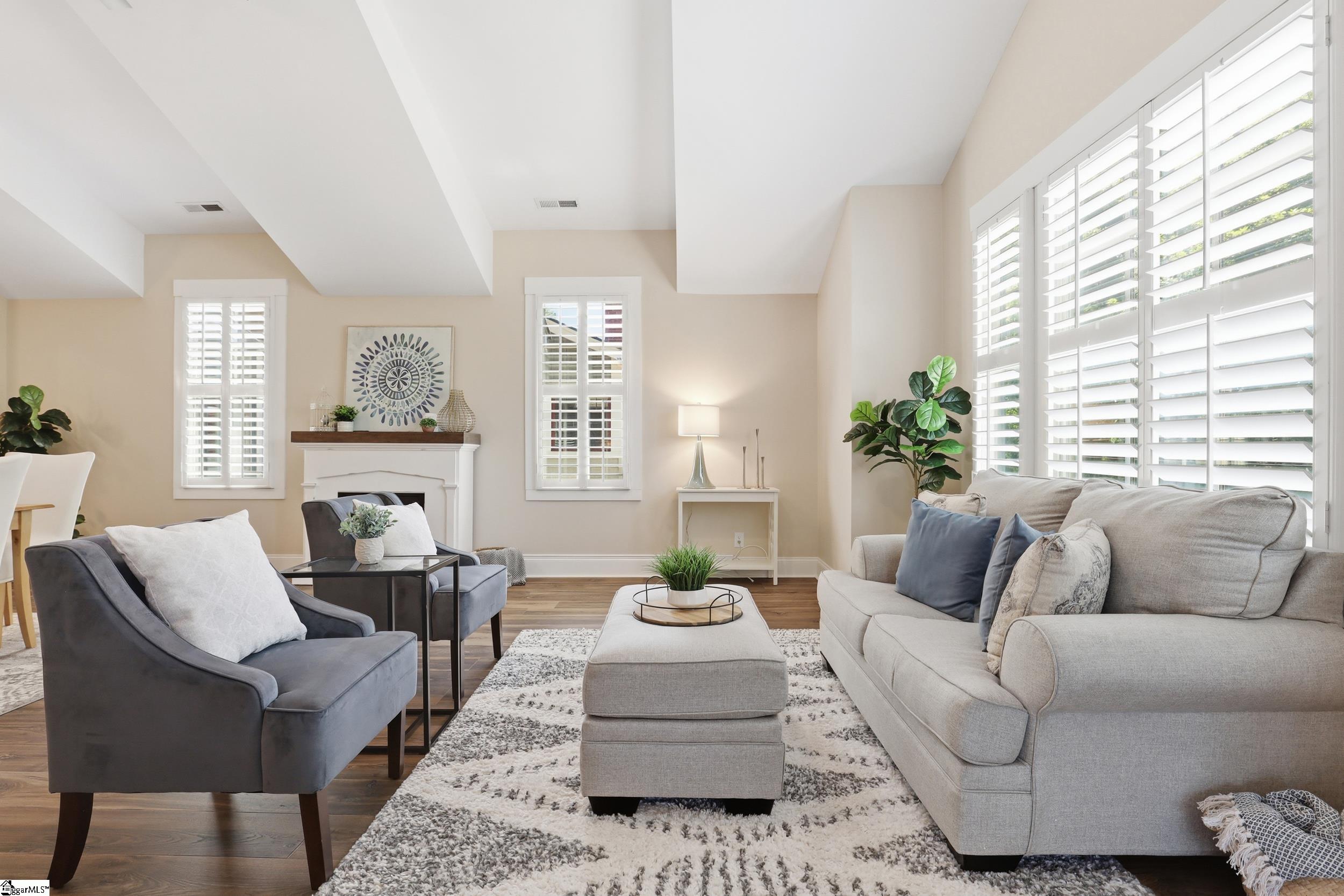 106 W Park Avenue Apt B