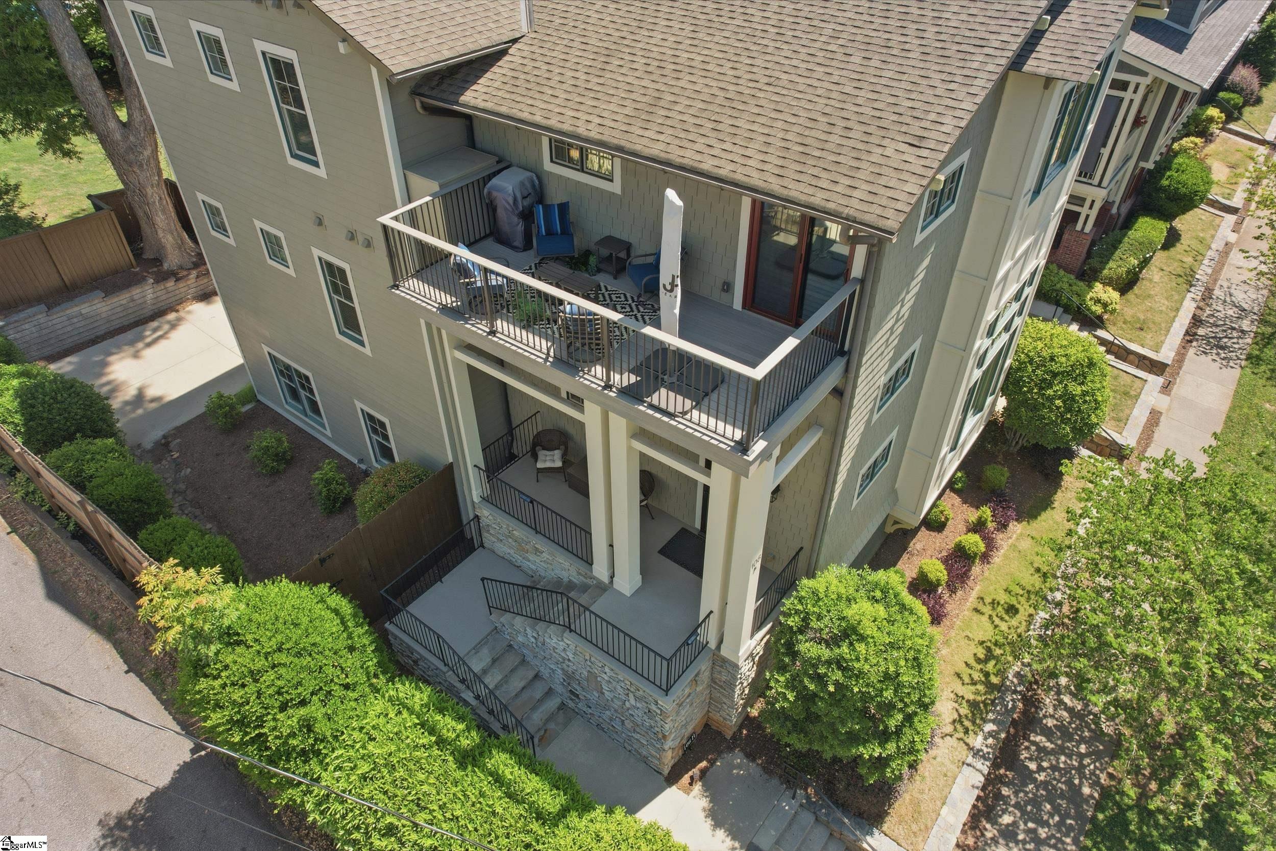106 W Park Avenue Apt B