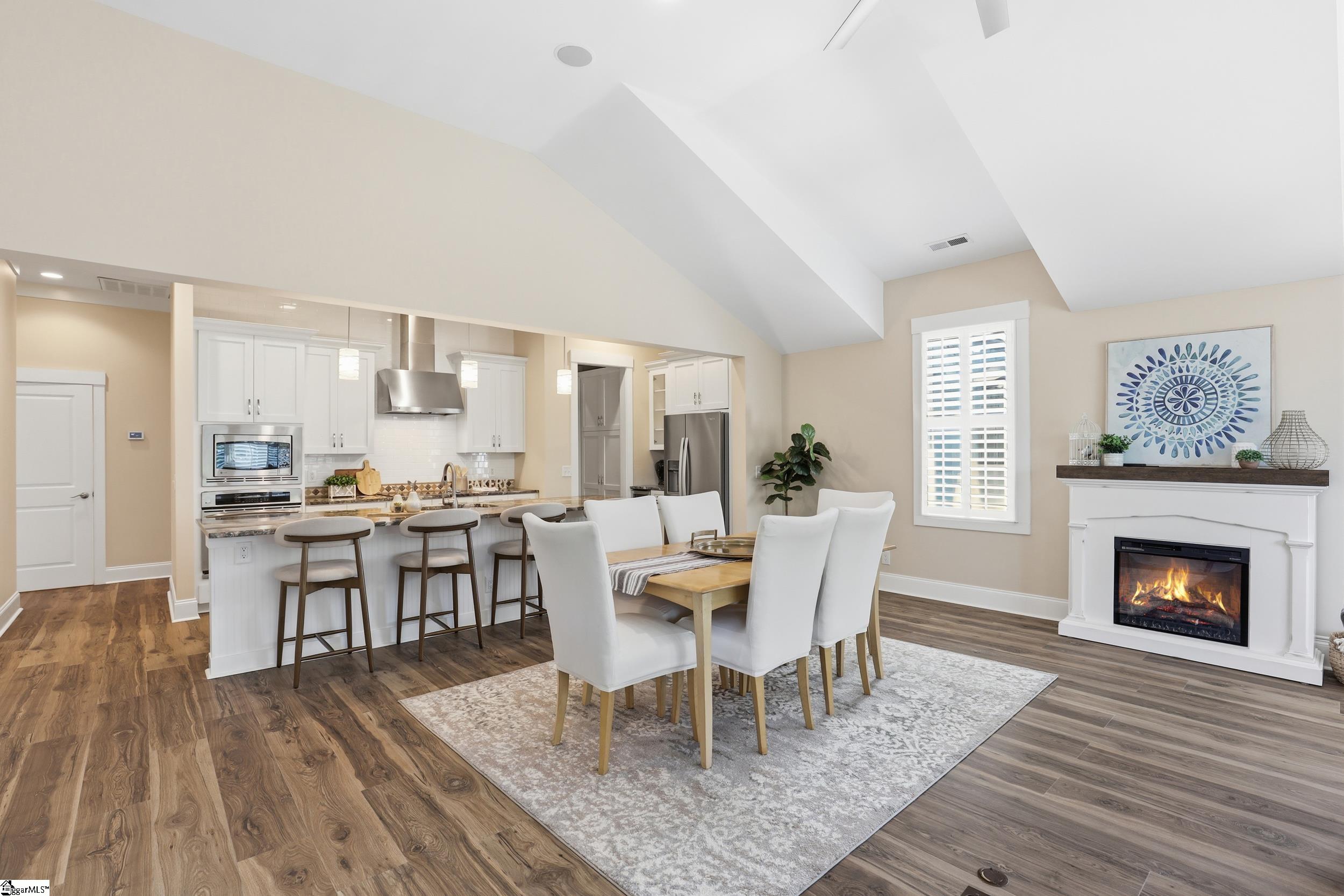 106 W Park Avenue Apt B
