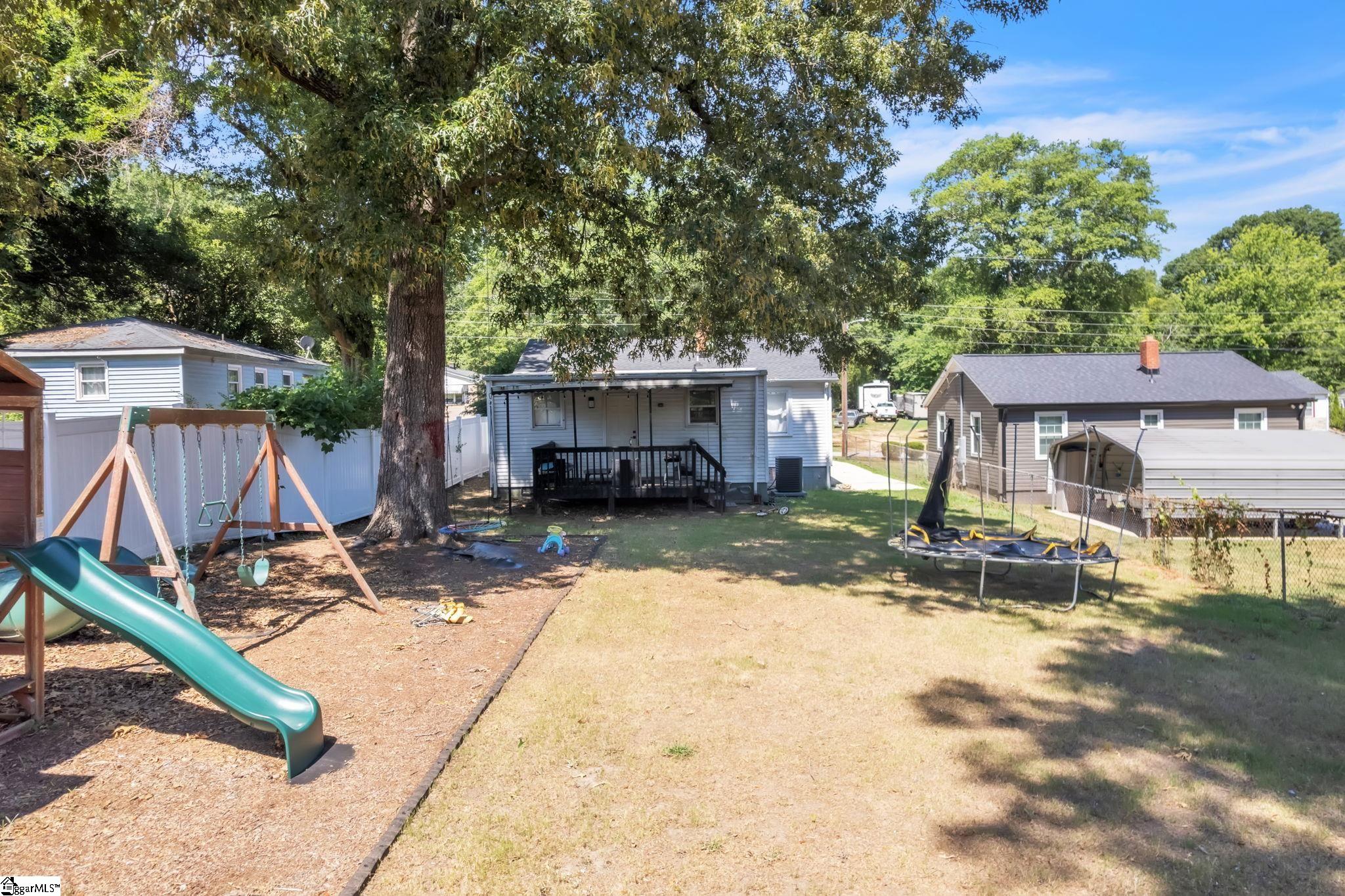 8 Antioch Drive