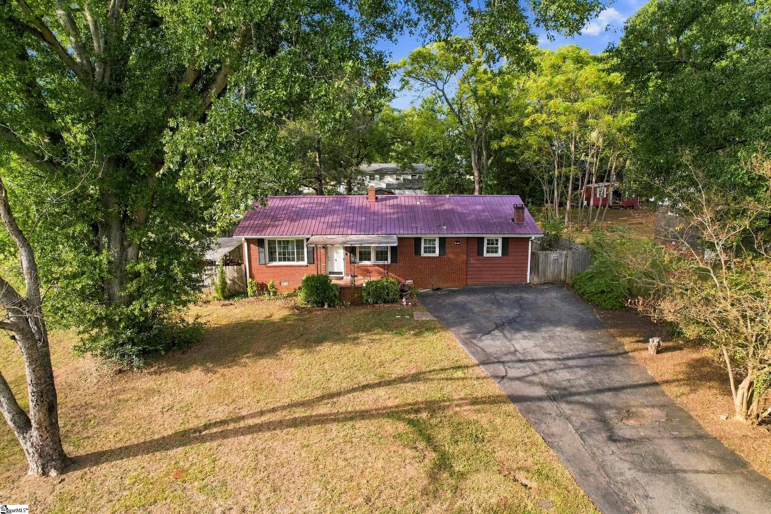 9 El Paso Drive