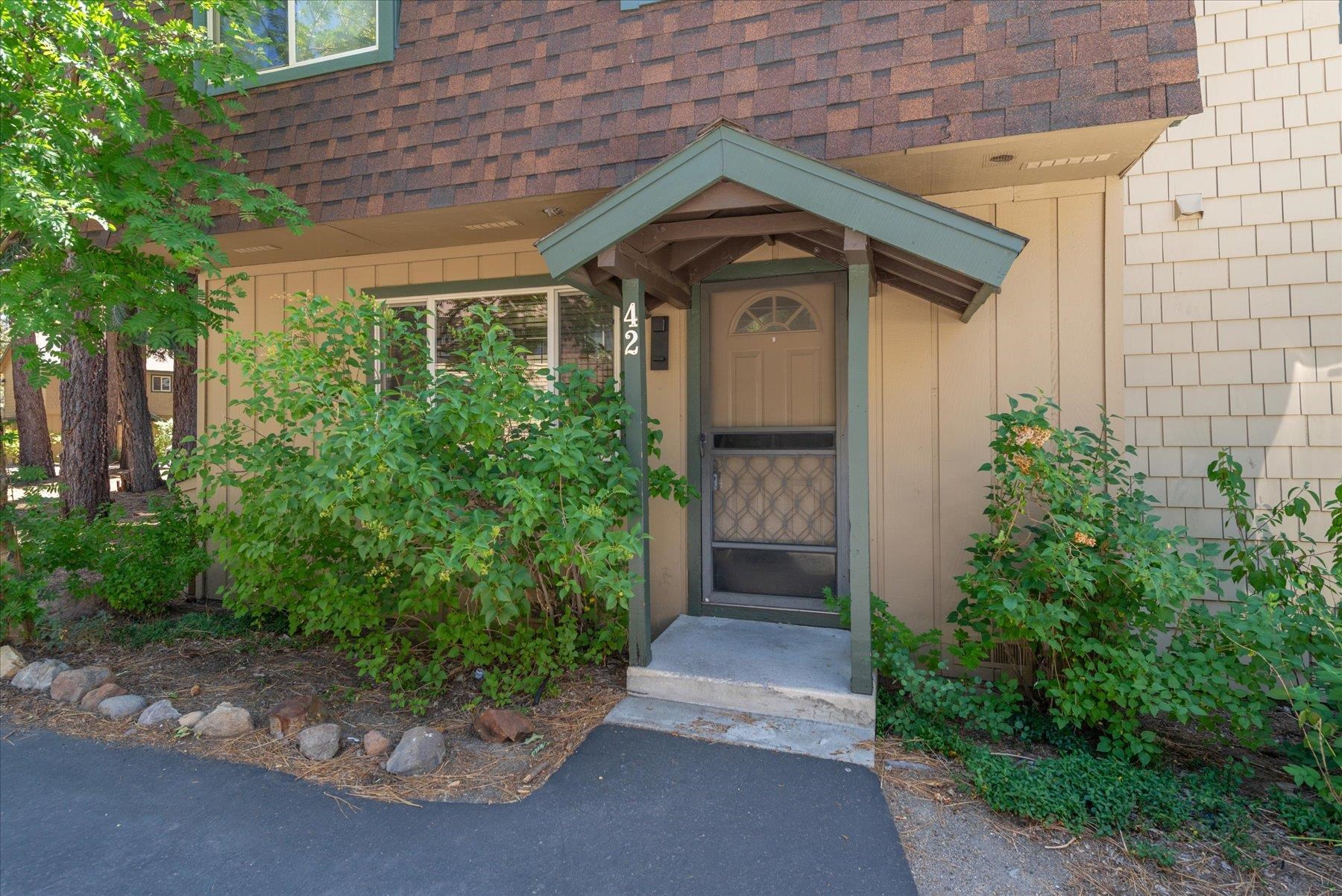 3101 Lake Forest Road Unit: 42