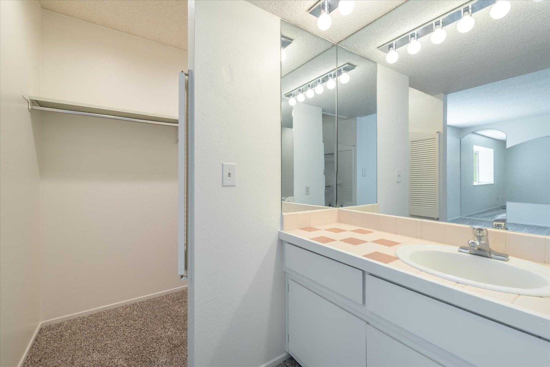 3101 Lake Forest Road Unit: 42