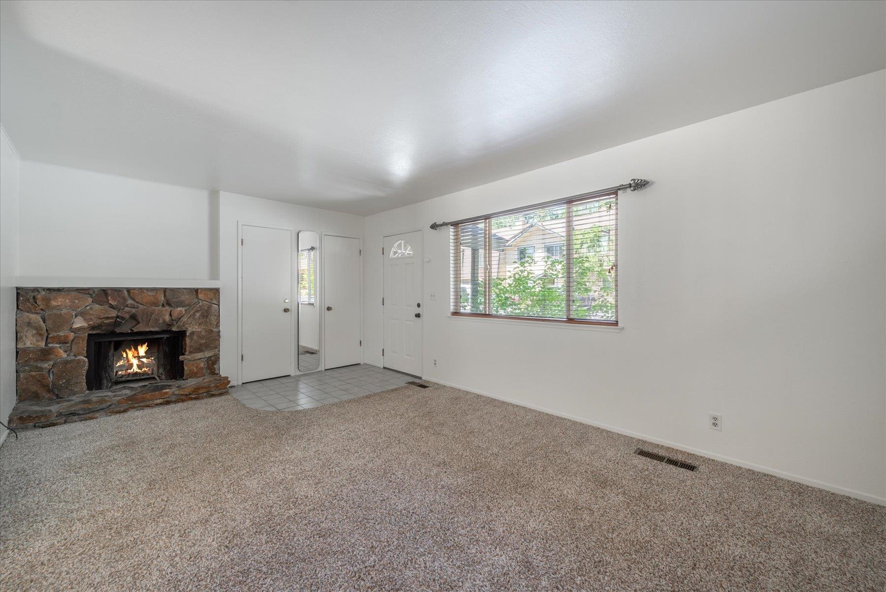3101 Lake Forest Road Unit: 42