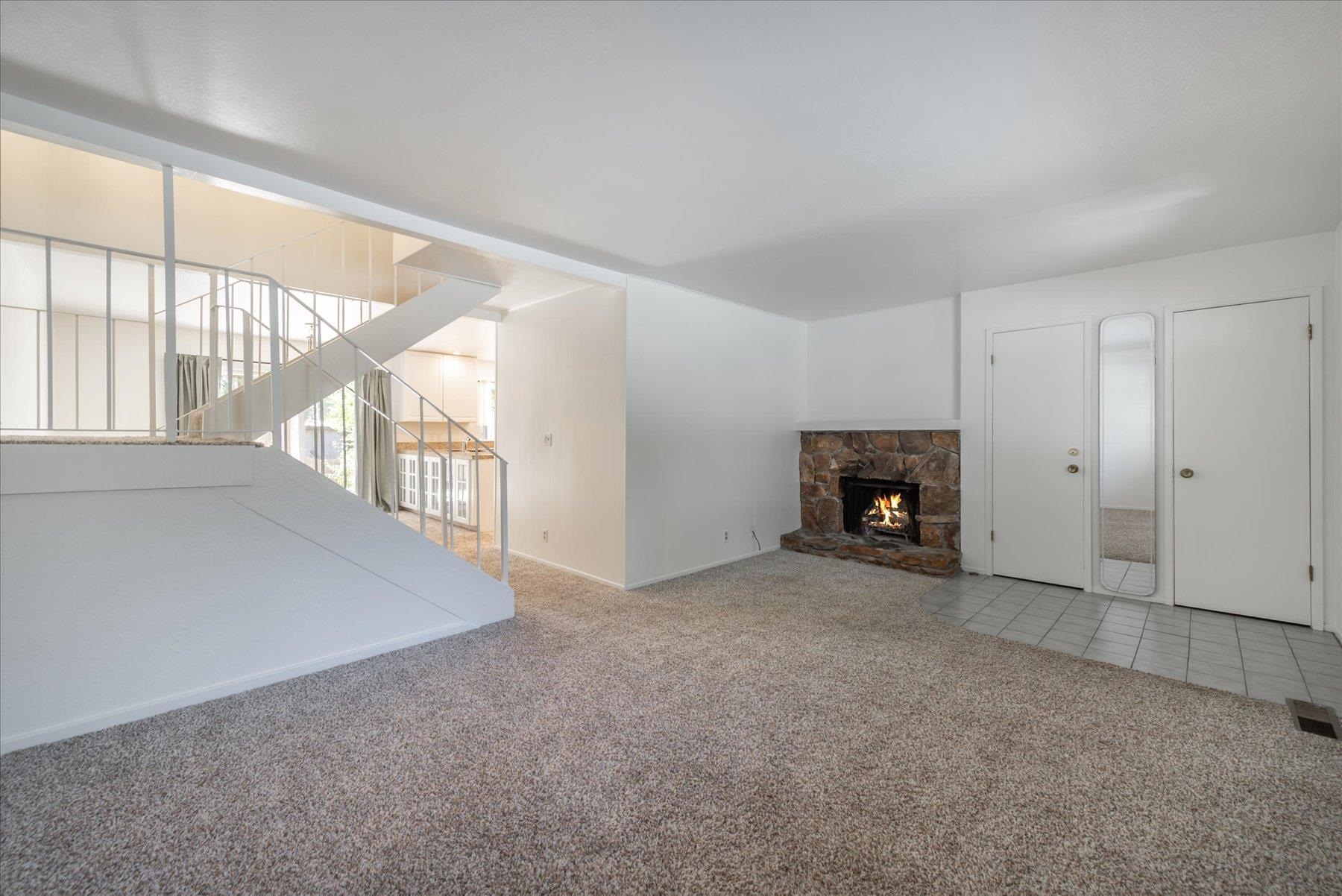 3101 Lake Forest Road Unit: 42