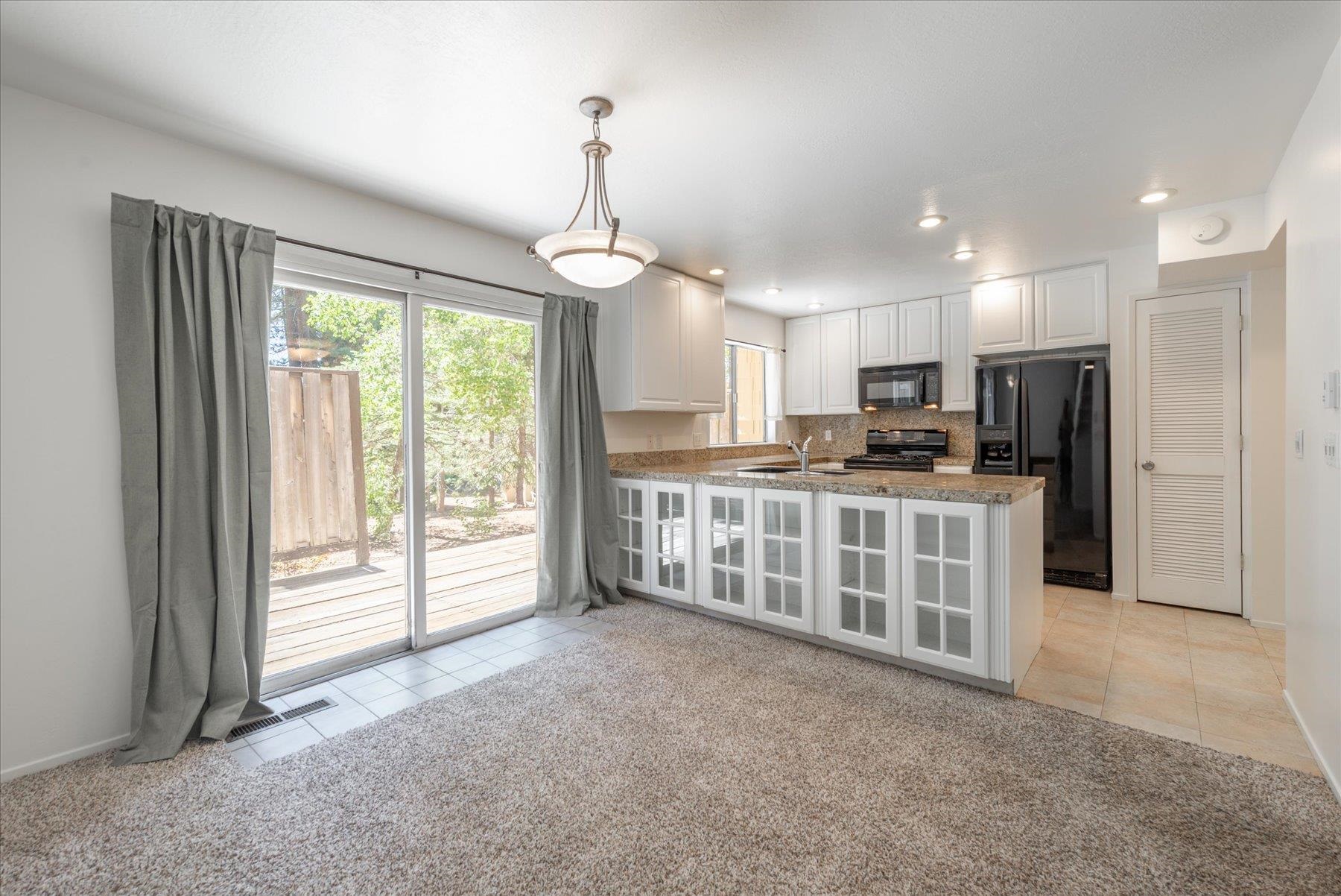 3101 Lake Forest Road Unit: 42