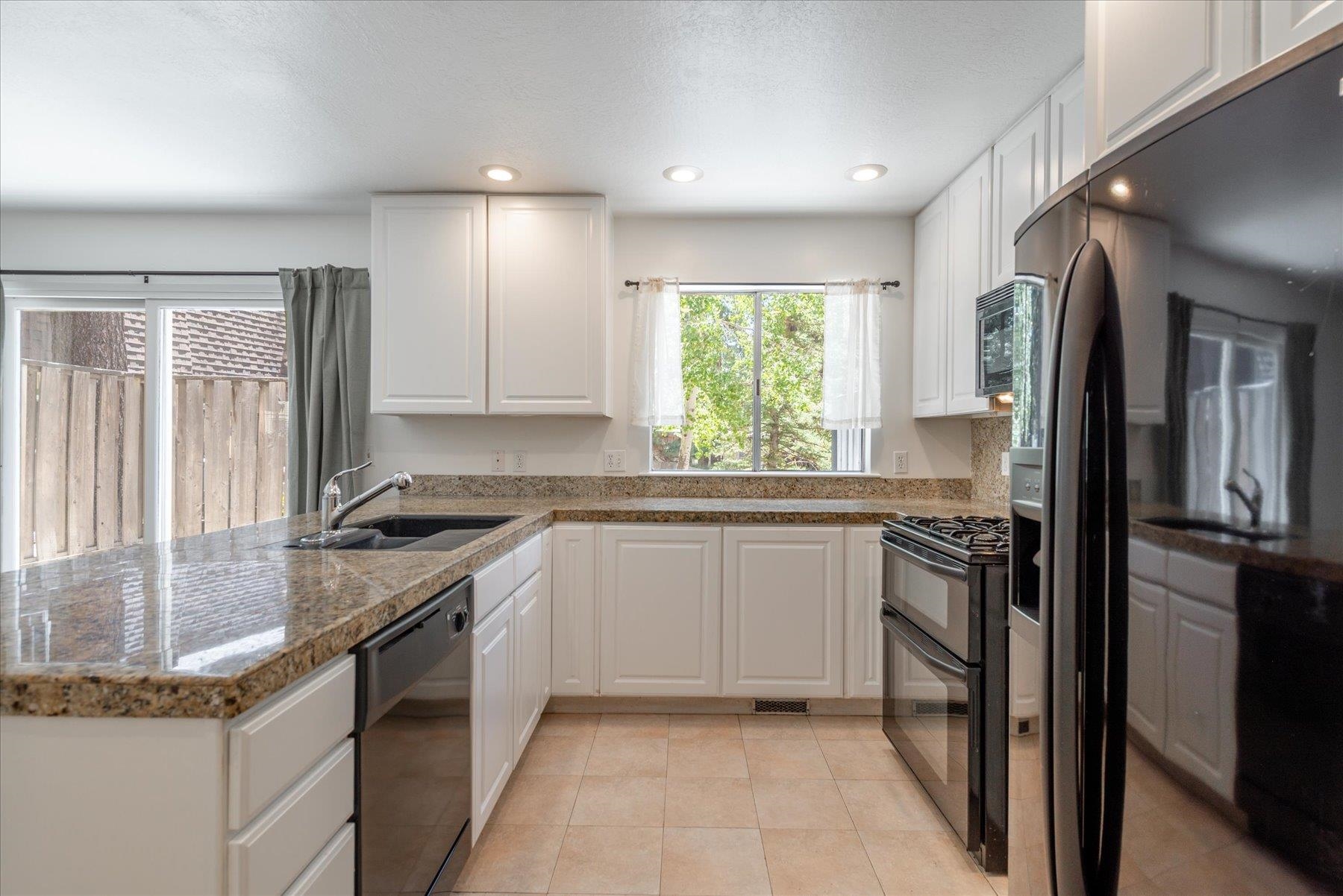 3101 Lake Forest Road Unit: 42