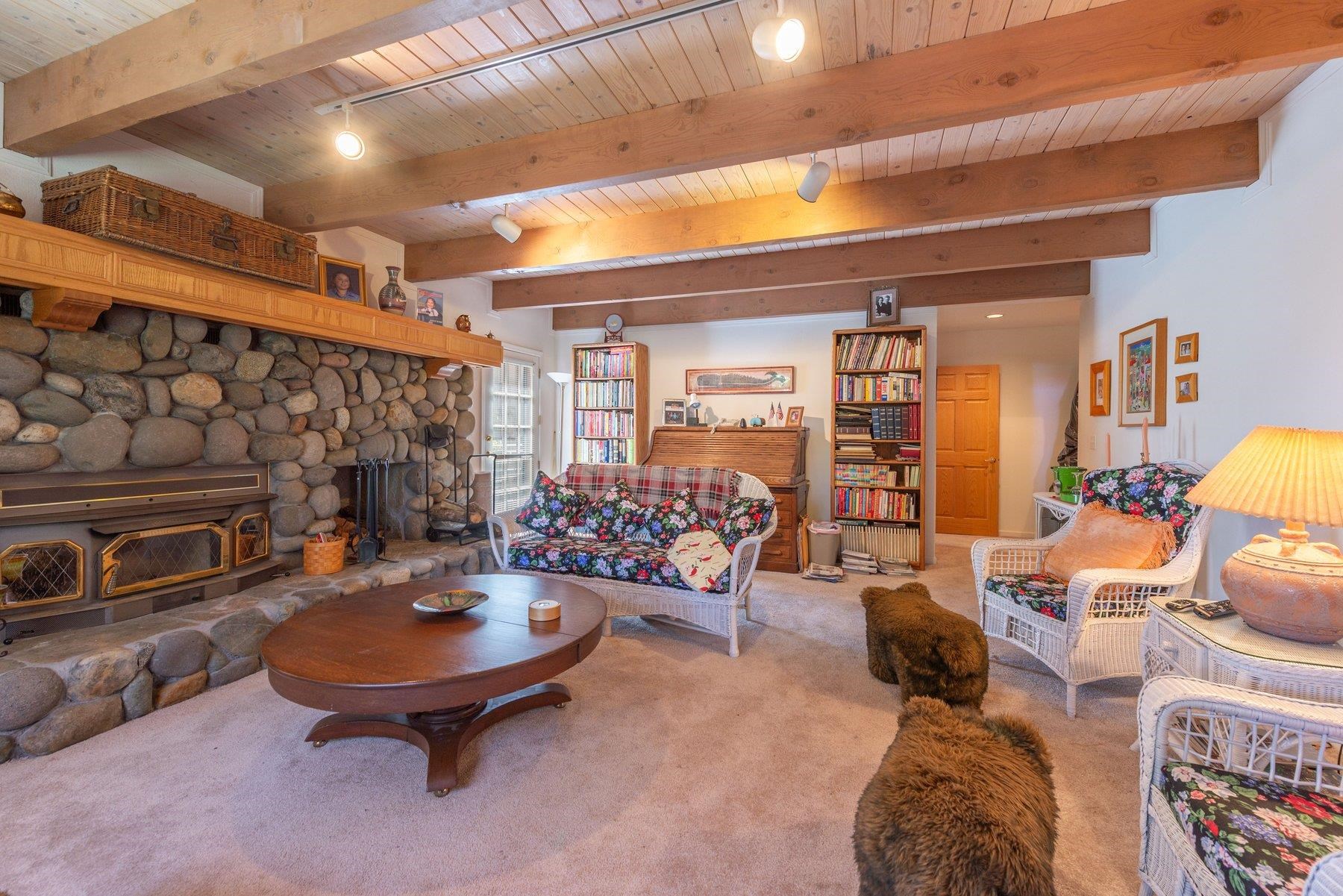 9033 Scenic Drive