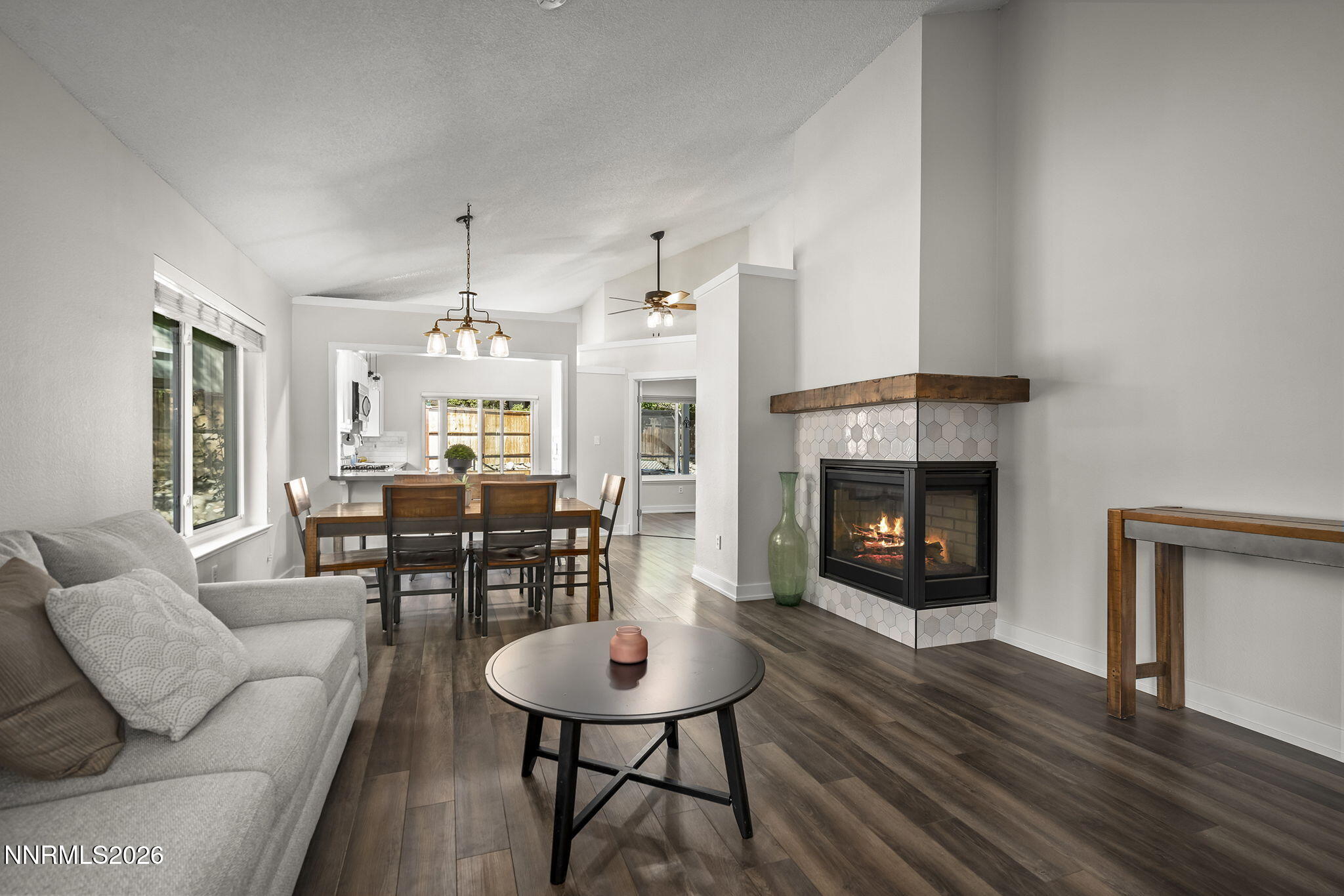 205 Edgewater Parkway
