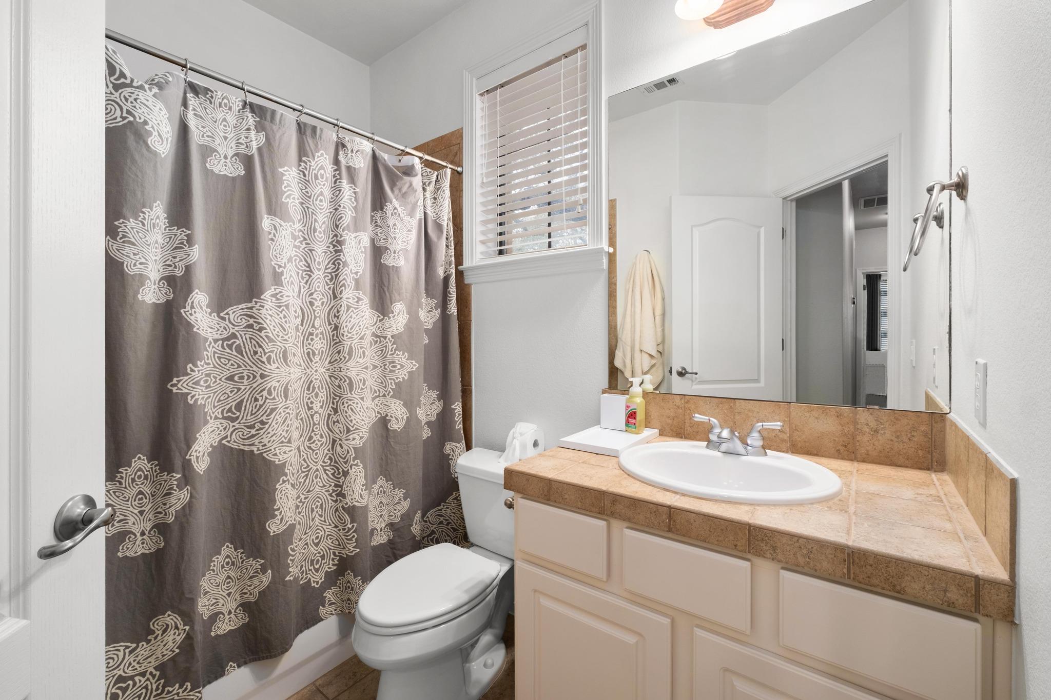 13700 Layton Loop