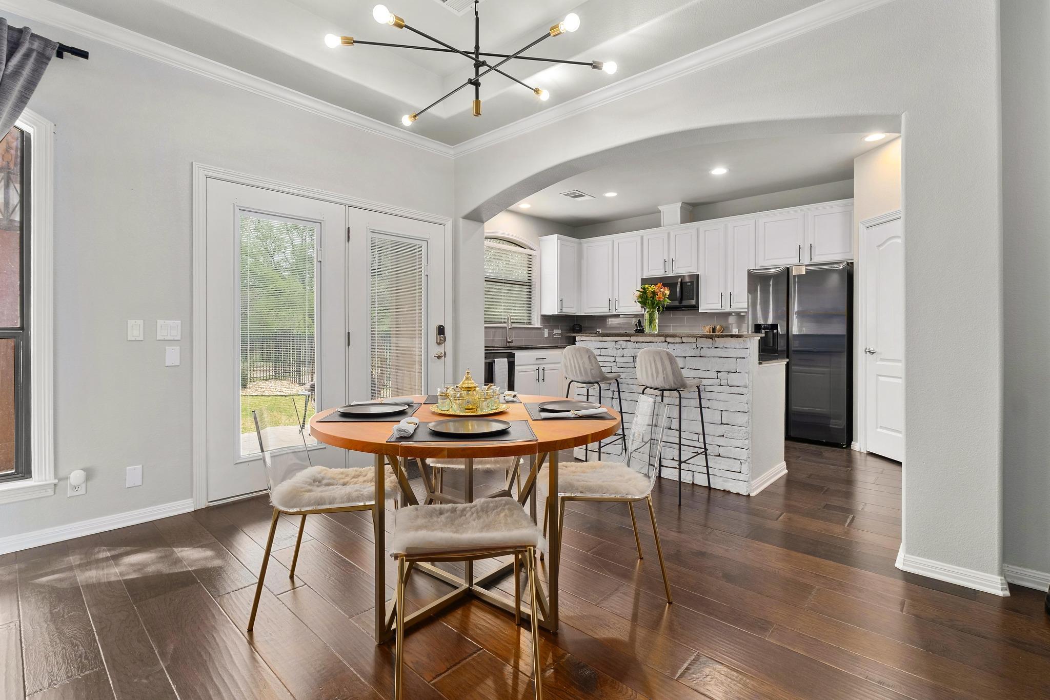 13700 Layton Loop