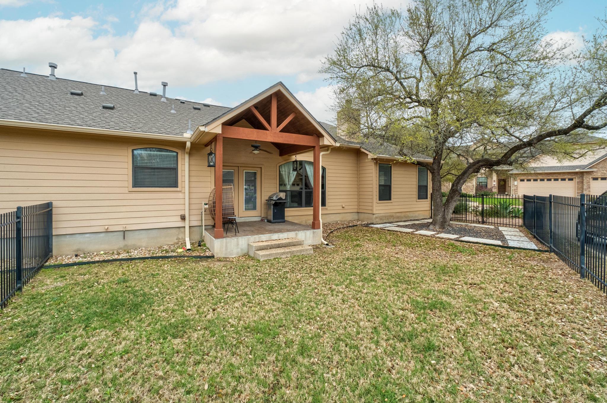 13700 Layton Loop