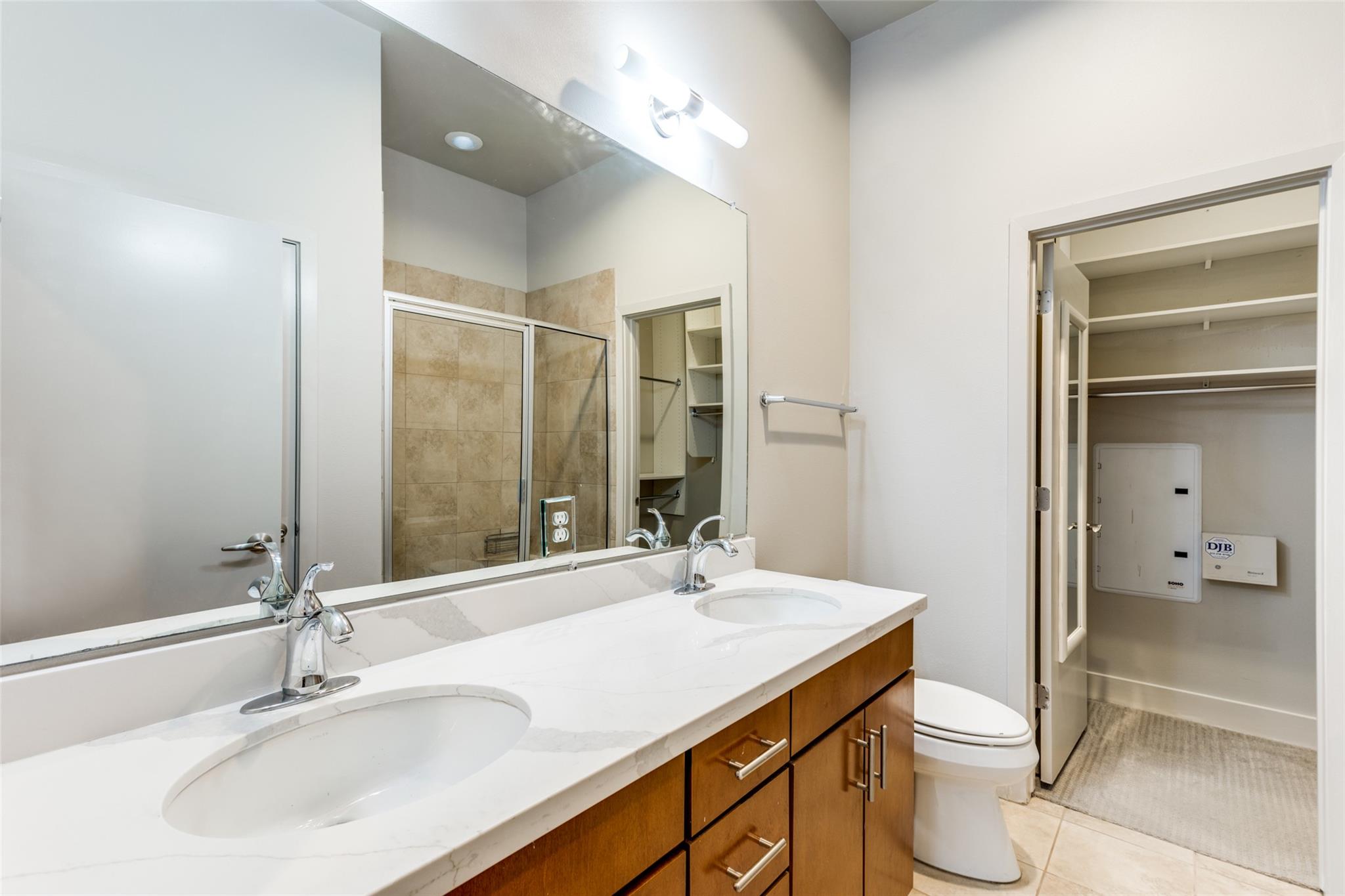 1702 S Lamar BLVD # 30