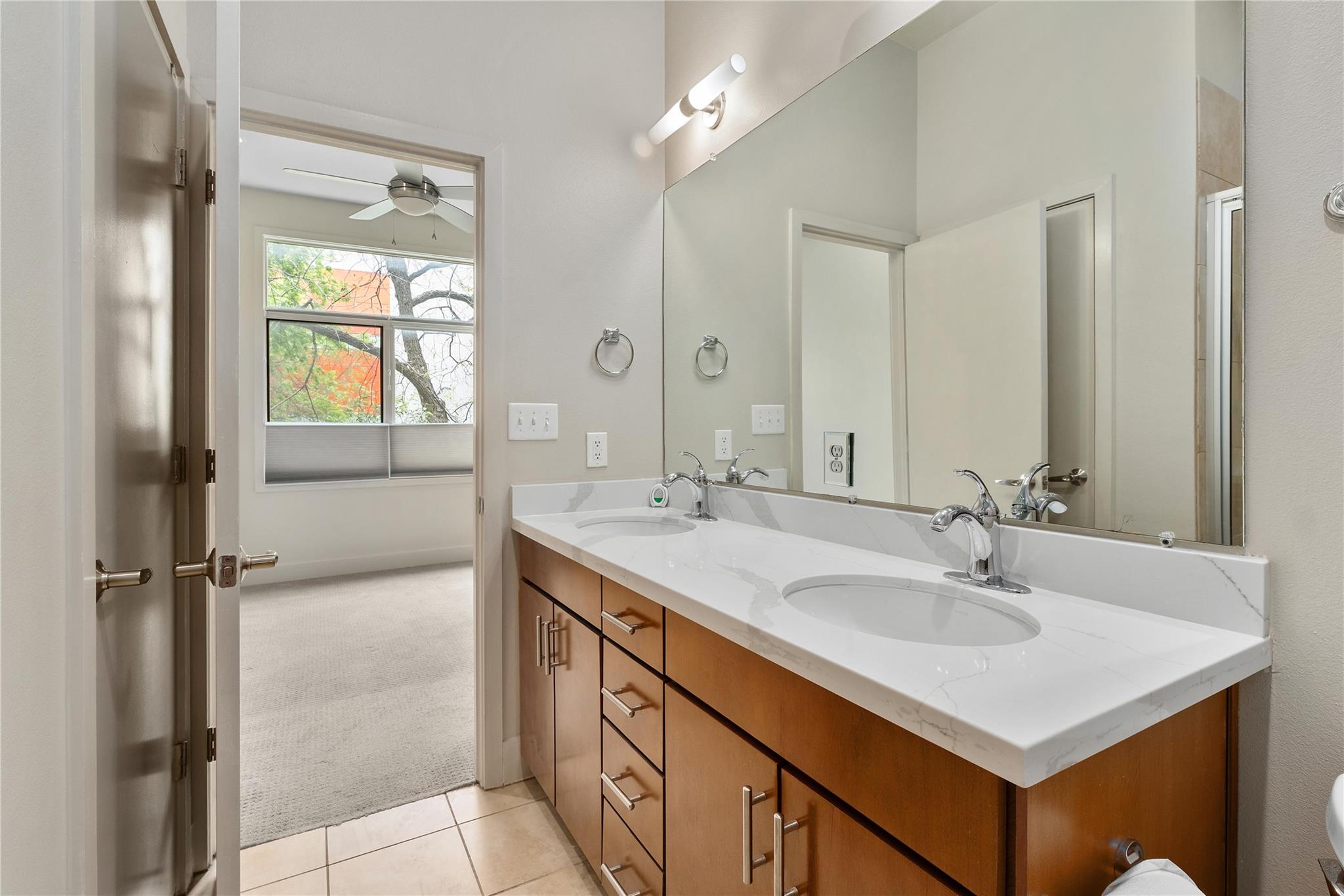 1702 S Lamar BLVD # 30
