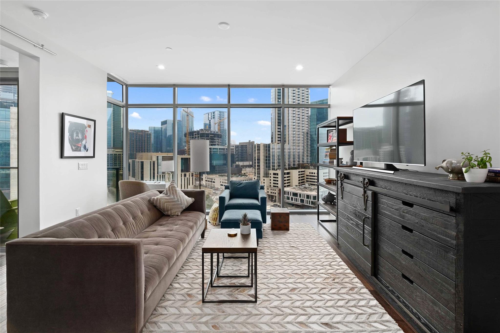 501 West Ave # 1403