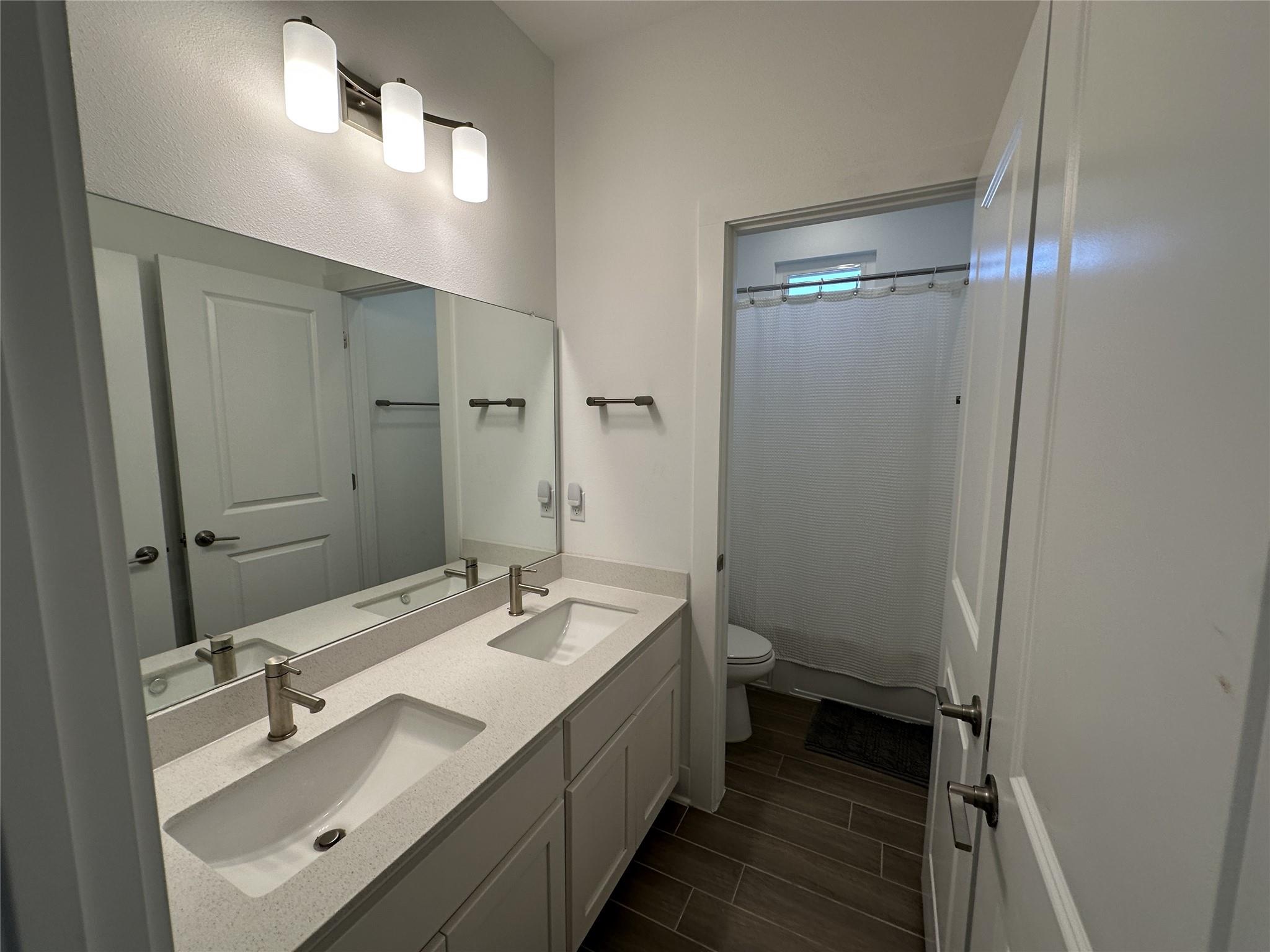 4412 Tilley ST Unit: E