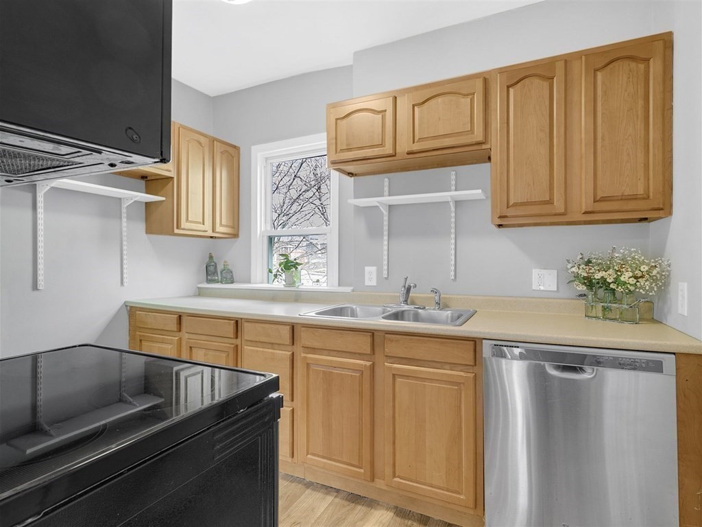 36 Telegraph St # 2 Unit: 1 & 2