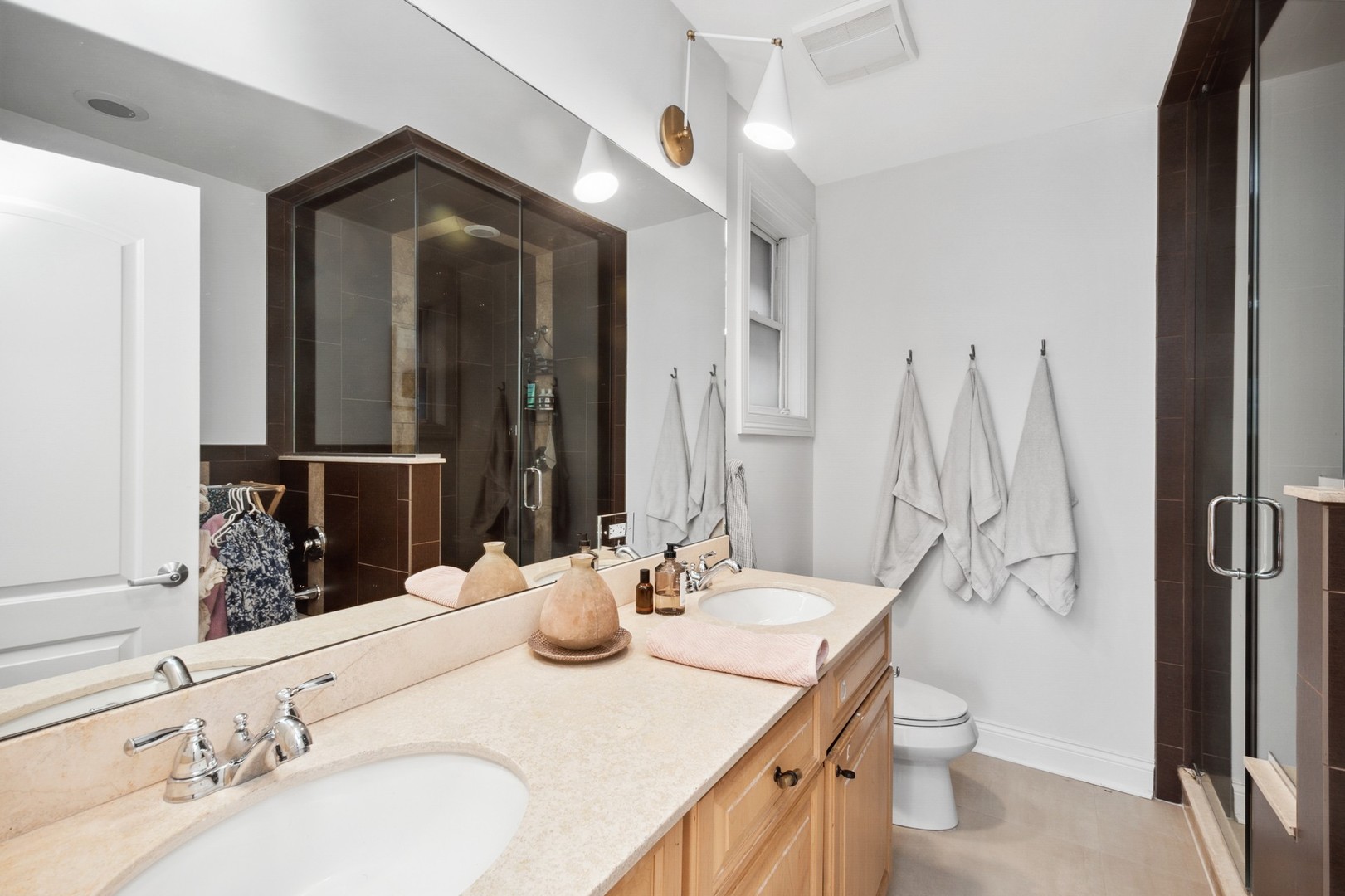 3515 S Halsted Street Unit: 2