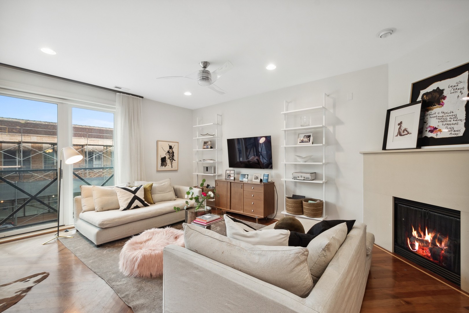 3515 S Halsted Street Unit: 2