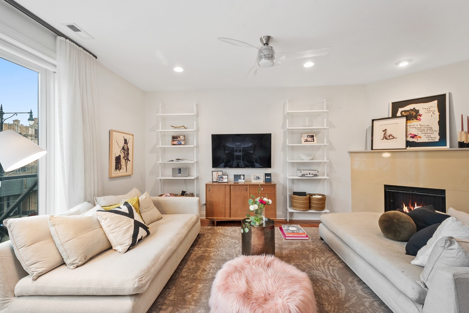 3515 S Halsted Street Unit: 2