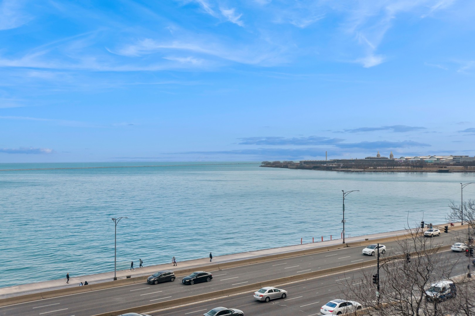 880 N Lake Shore Drive Unit: 5D