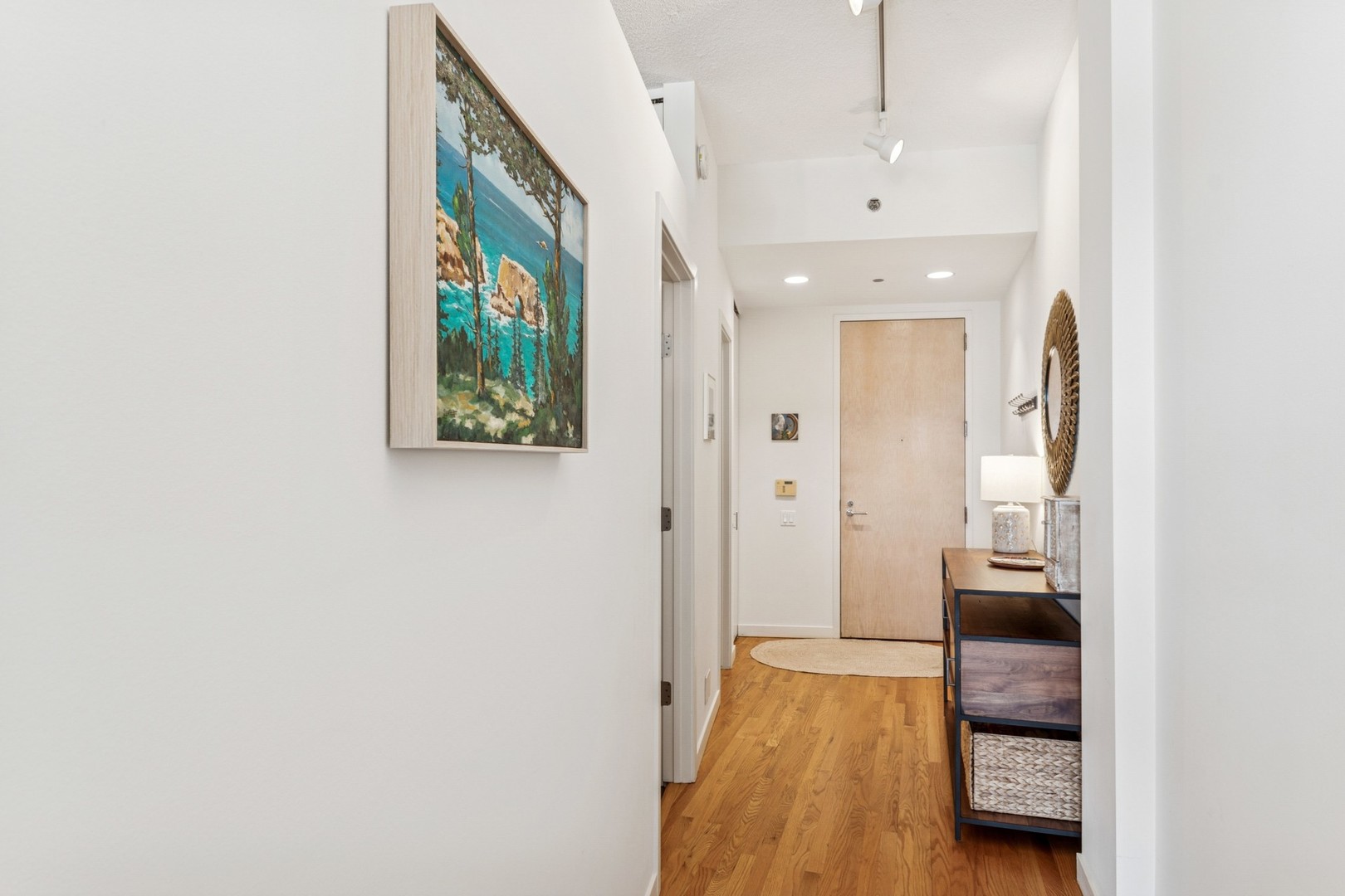 950 W Erie Street Unit: 702