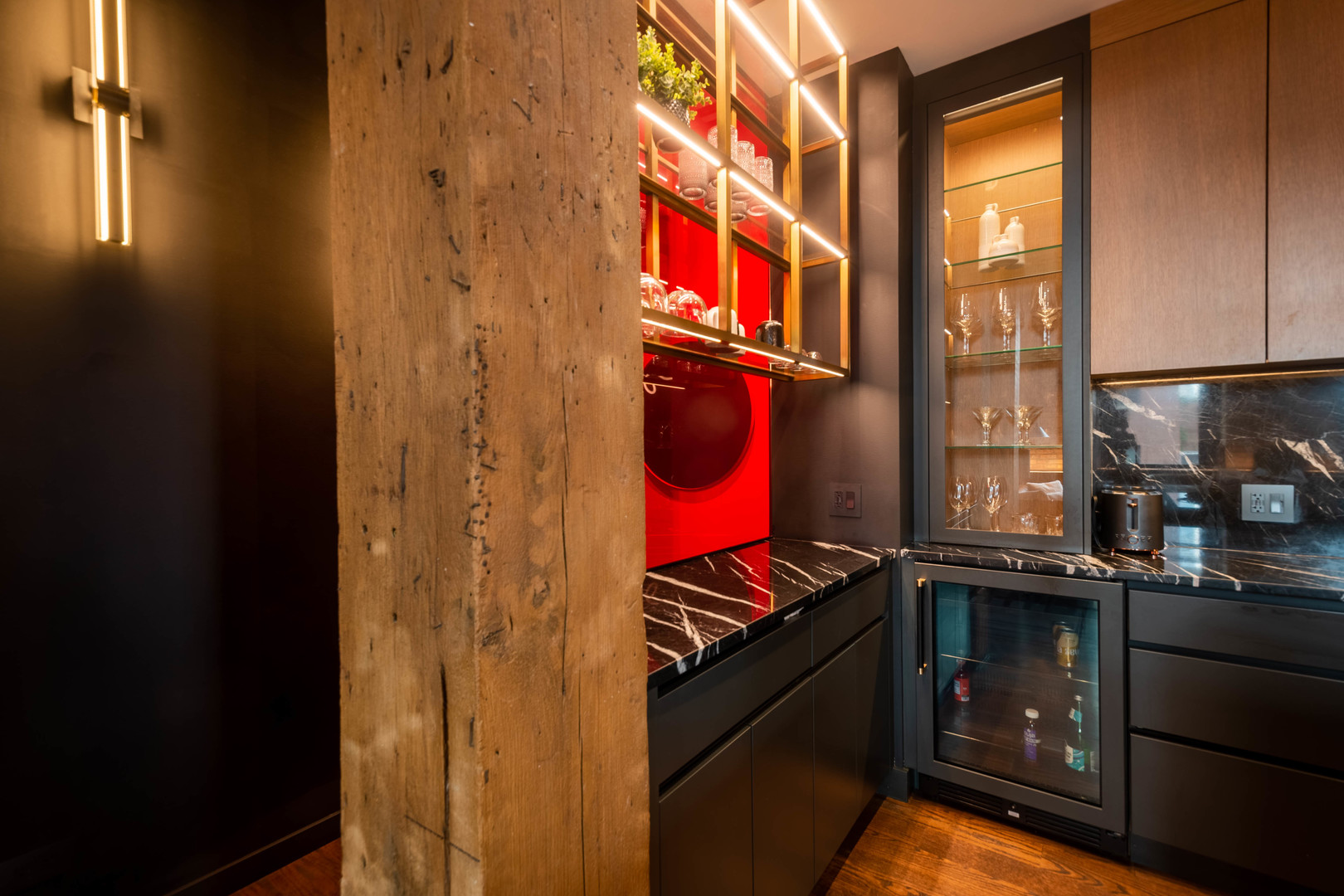 1101 W Lake Street Unit: 3D