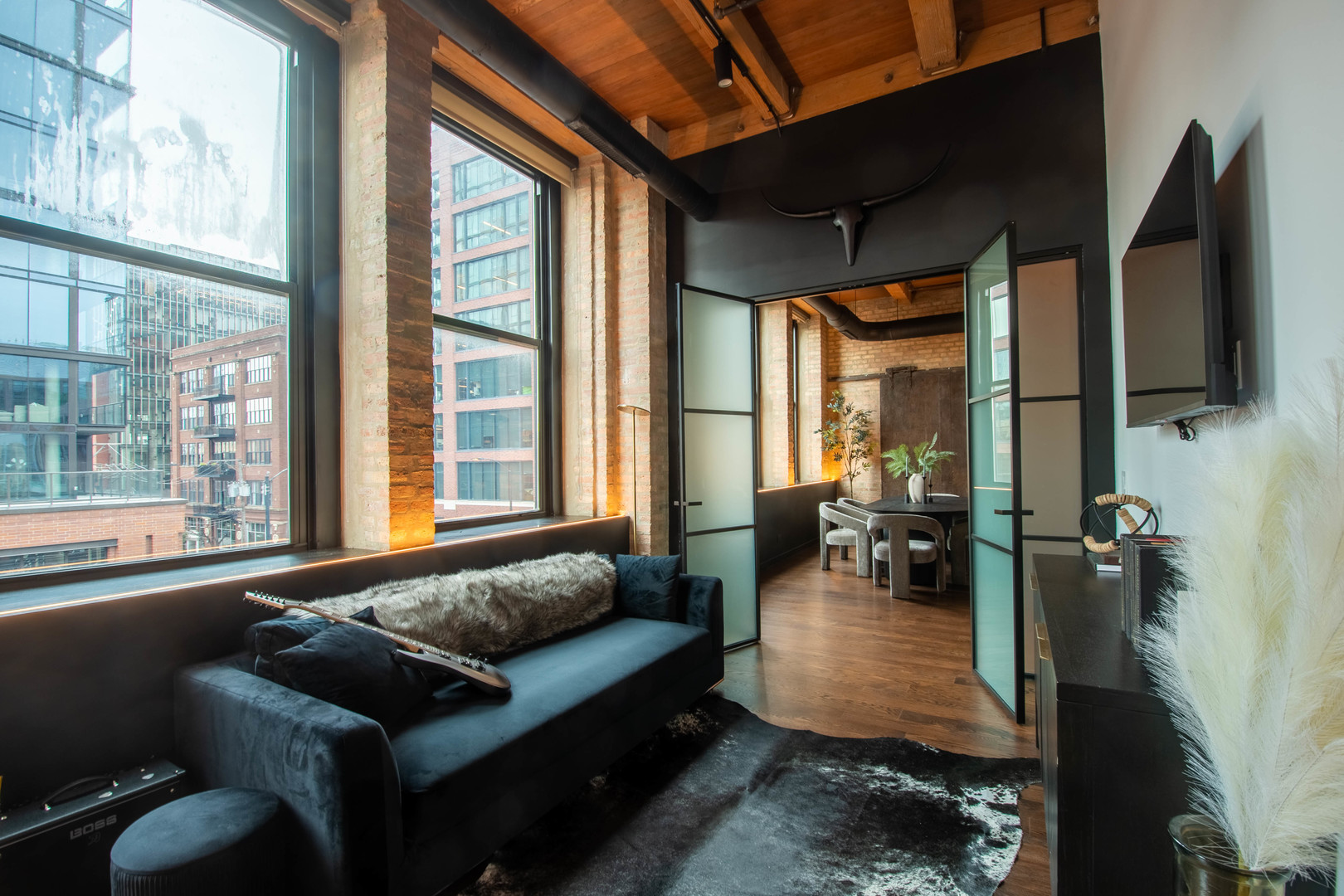 1101 W Lake Street Unit: 3D