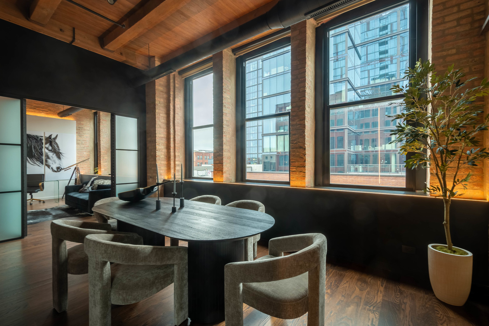 1101 W Lake Street Unit: 3D