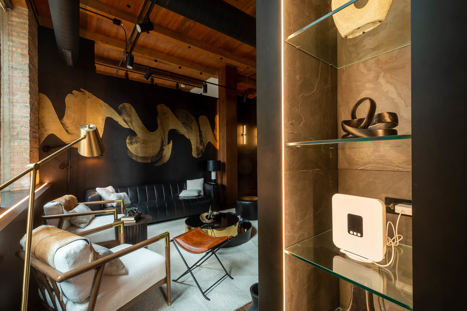 1101 W Lake Street Unit: 3D