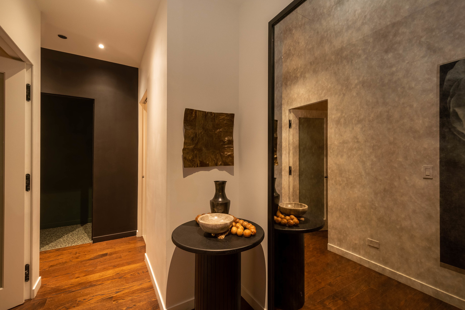 1101 W Lake Street Unit: 3D