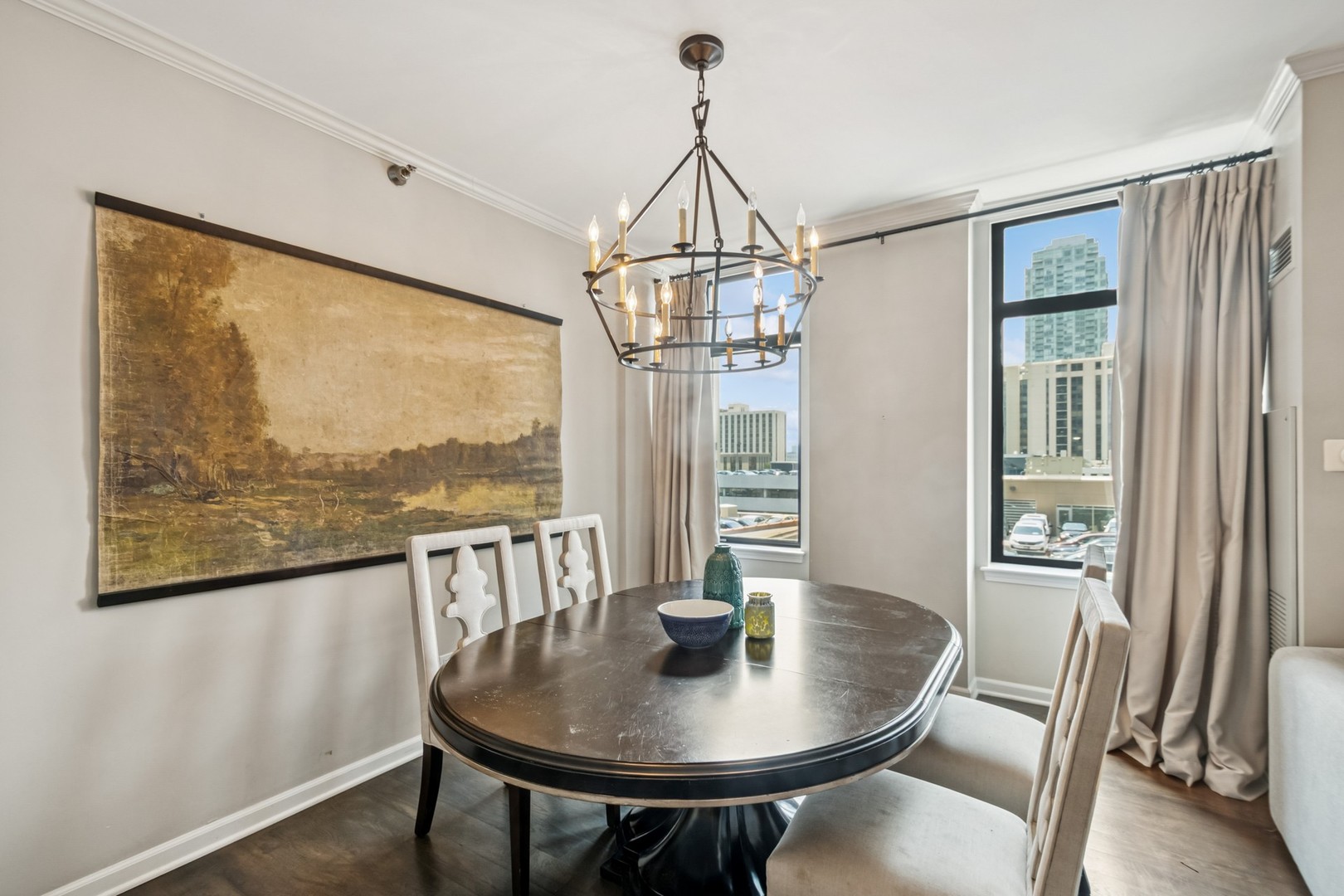 1122 N Dearborn Street Unit: 8E