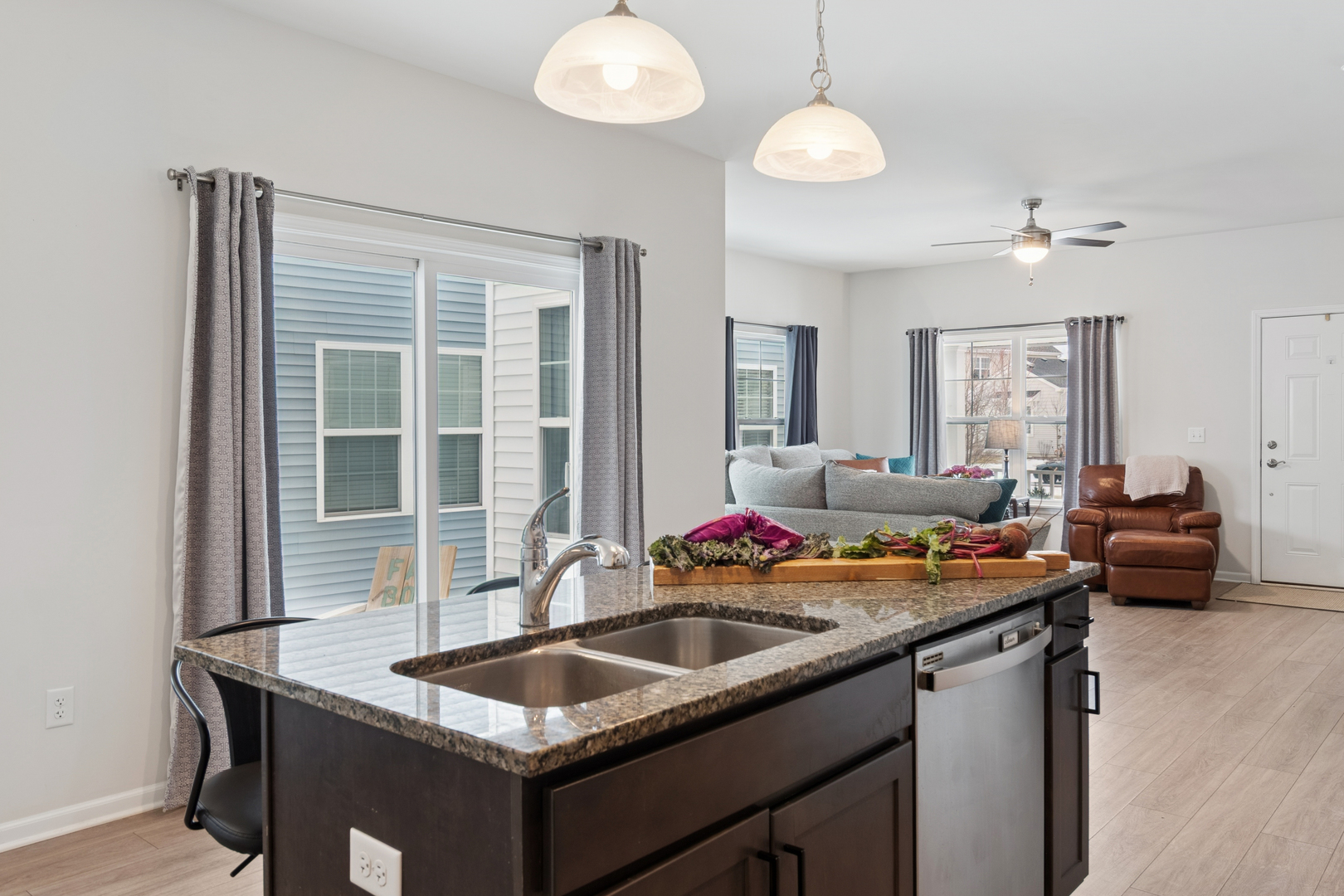 875 Station Boulevard