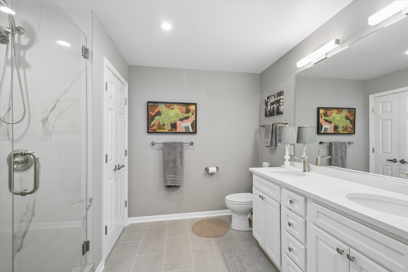 21 W CHESTNUT Street Unit: 809