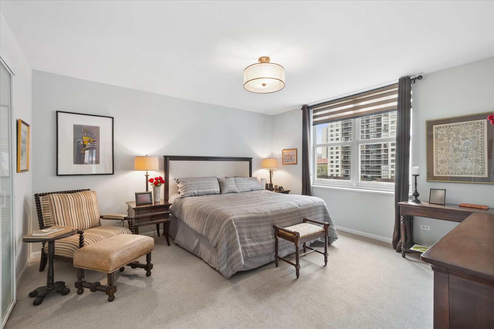 21 W CHESTNUT Street Unit: 809