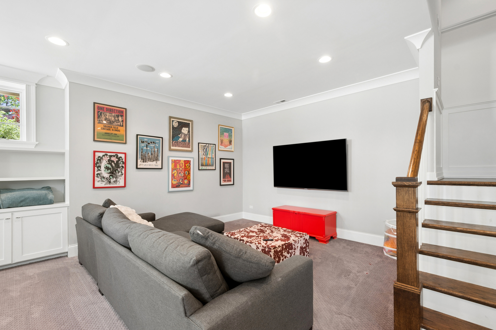 3830 N LOWELL Avenue