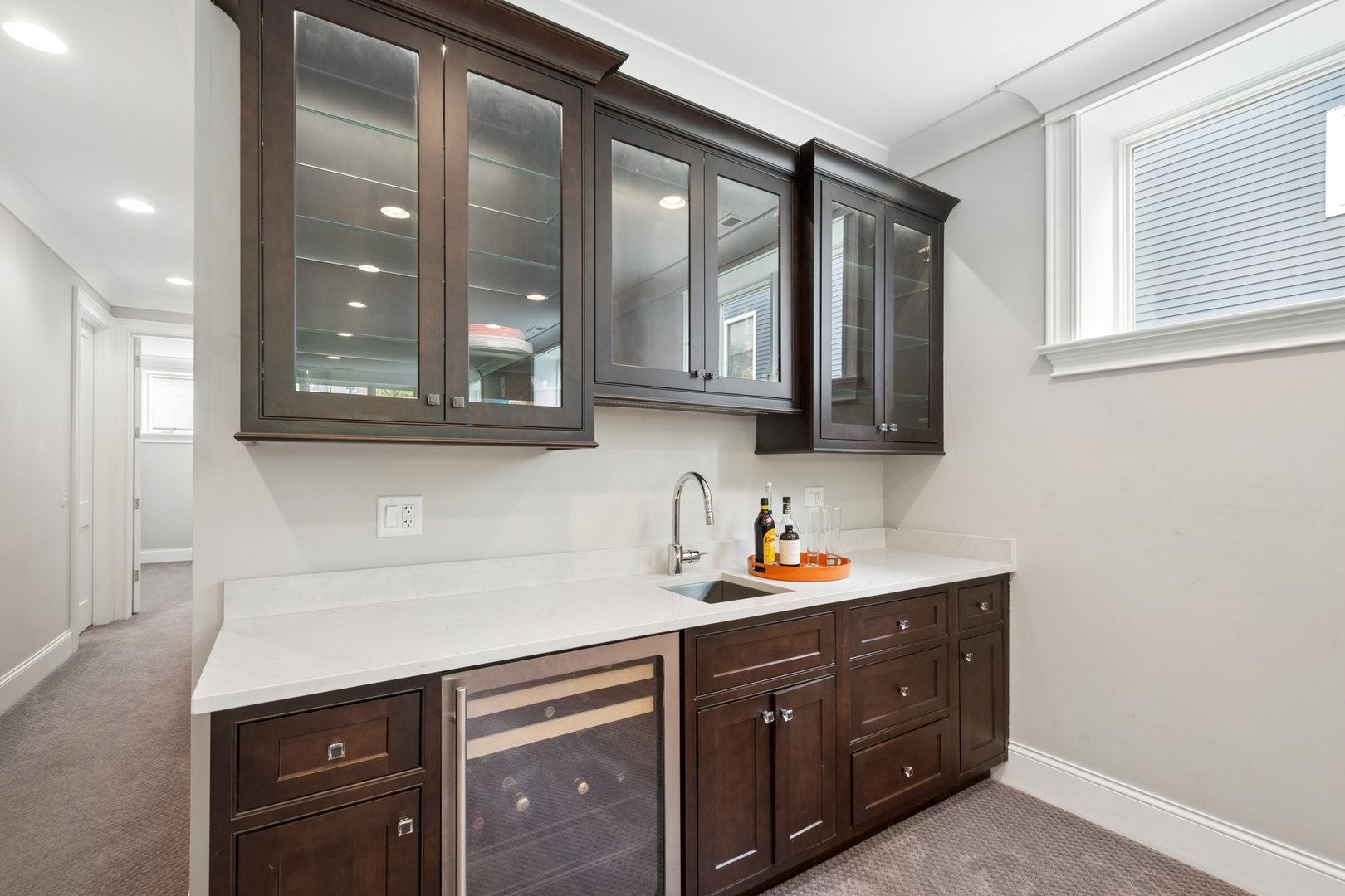 3830 N LOWELL Avenue