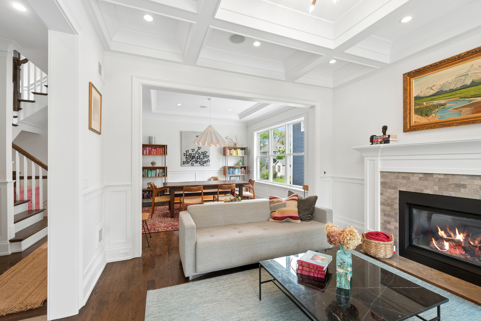 3830 N LOWELL Avenue