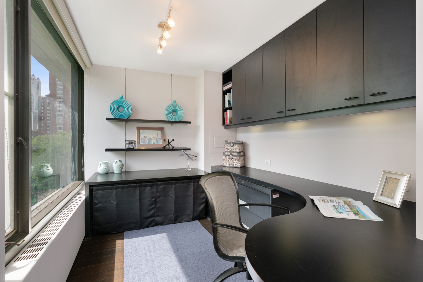 1400 N STATE Parkway Unit: 5DEF
