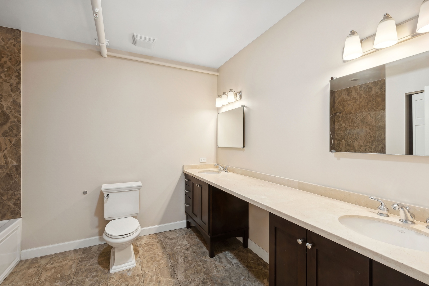 70 E 18th Street Unit: 4E