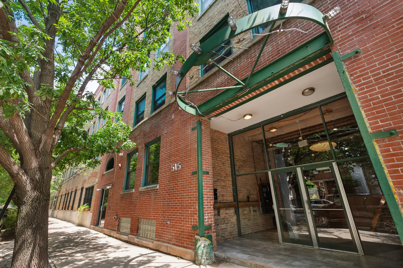 515 N Noble Street Unit: 106