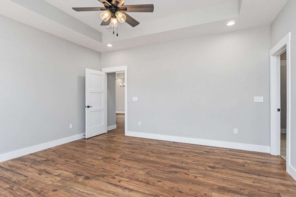 115 Friendship Dr
