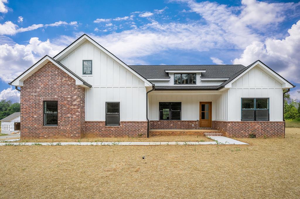 115 Friendship Dr